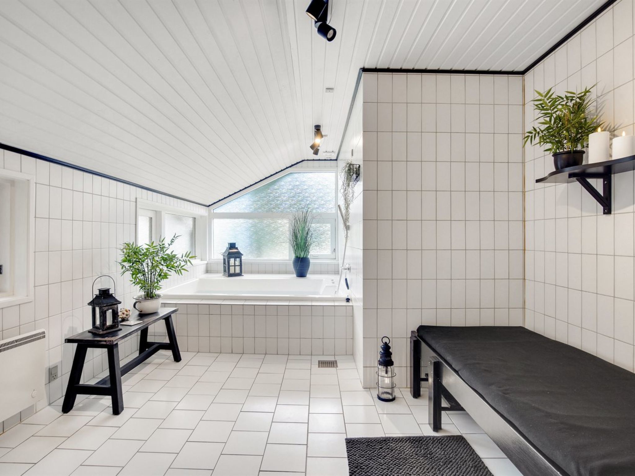 "Elayne" - 3km from the sea-Binnen