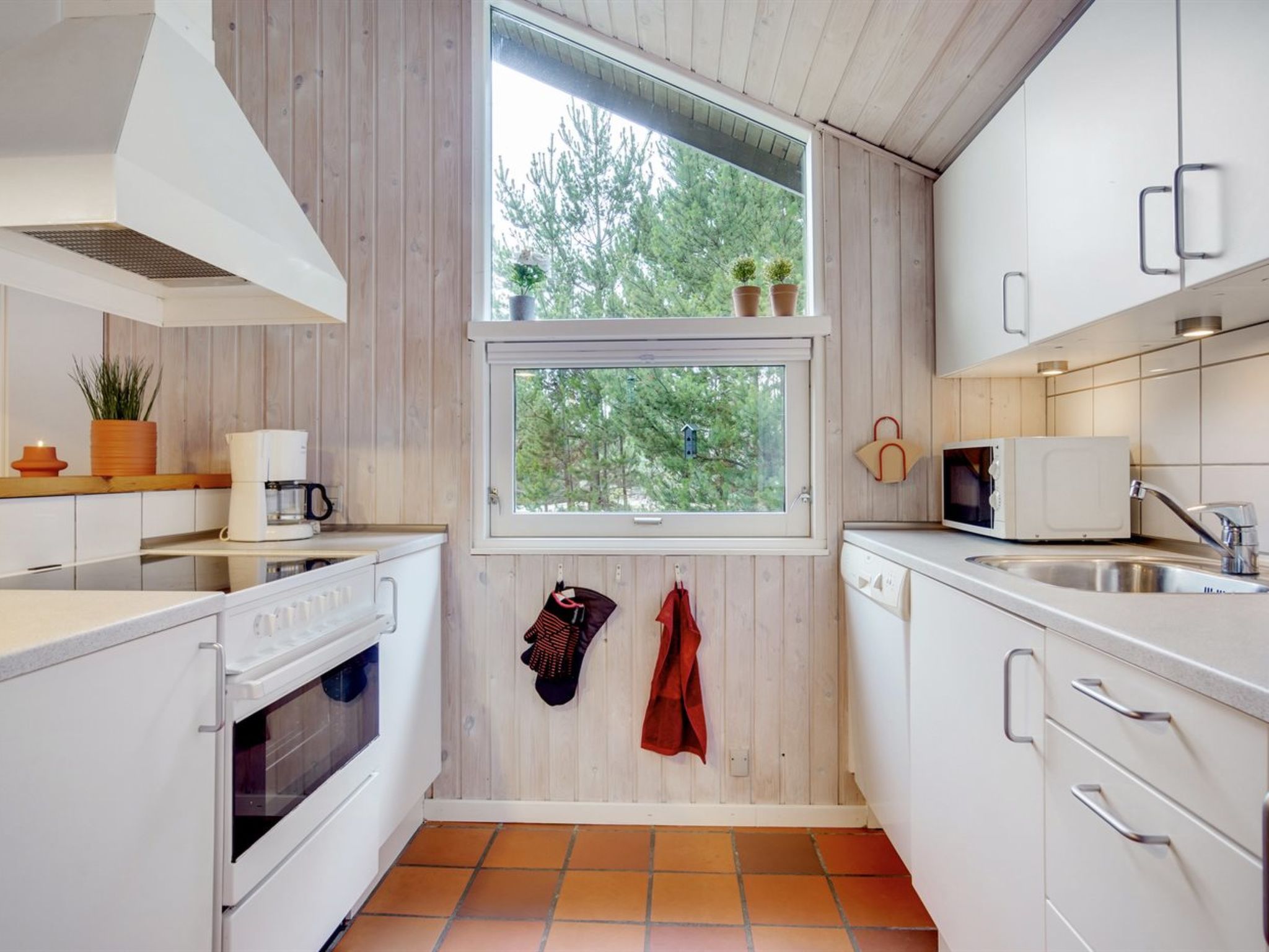 "Elayne" - 3km from the sea - Inside