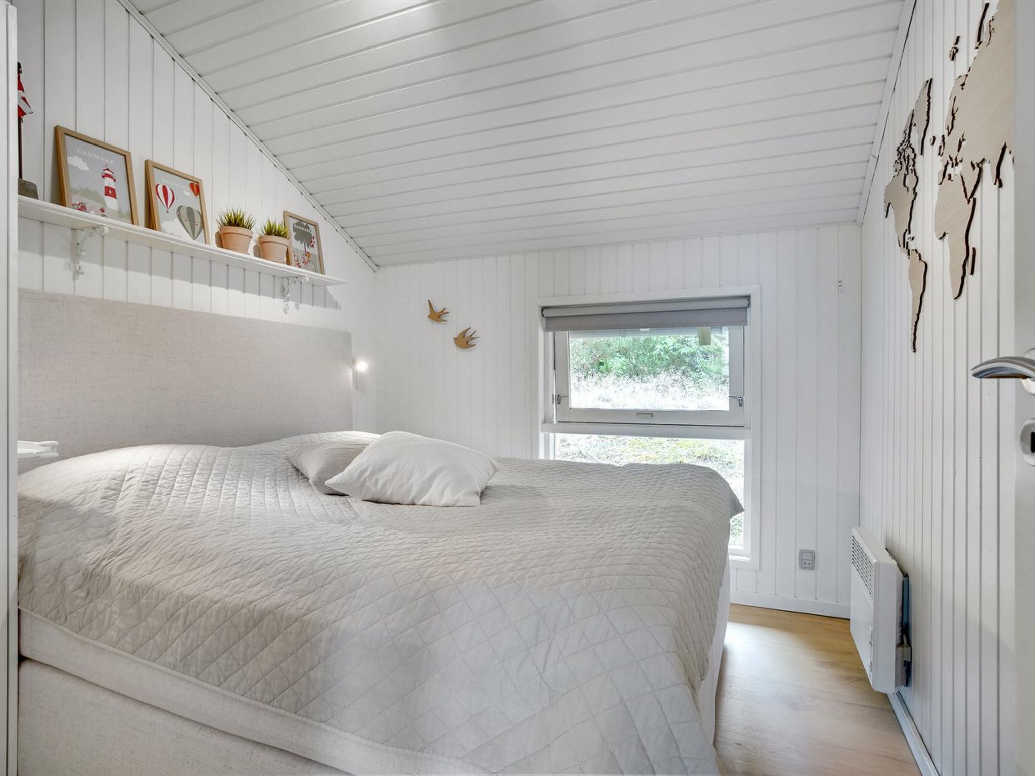 "Elayne" - 3km from the sea - Inside