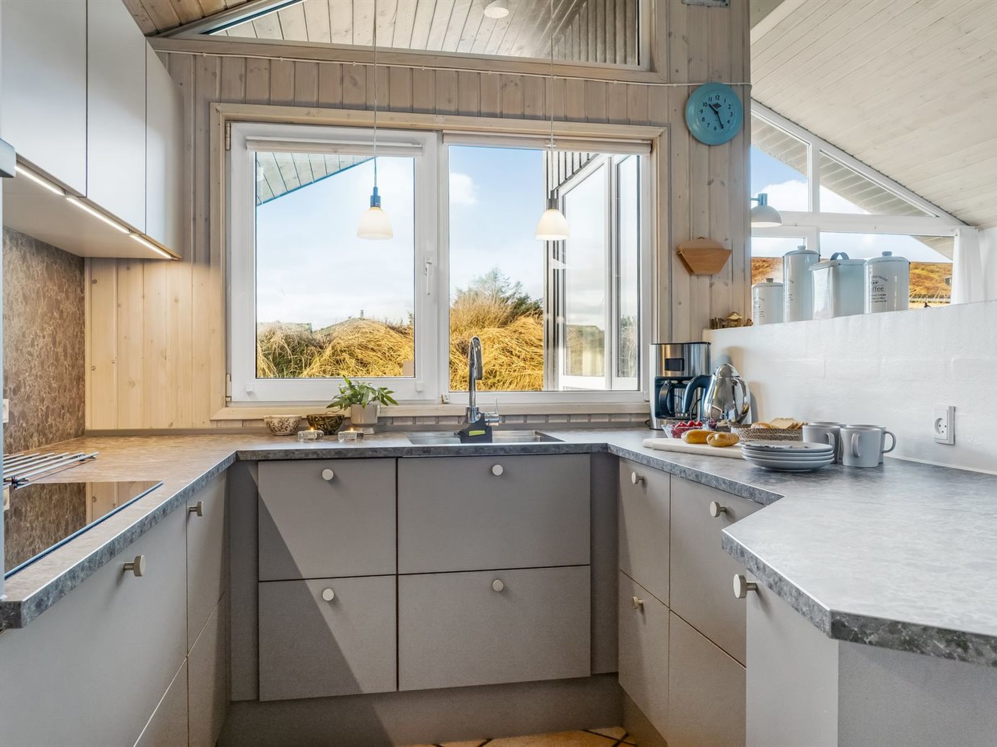 Photo of "Alrune" - 800m from the sea