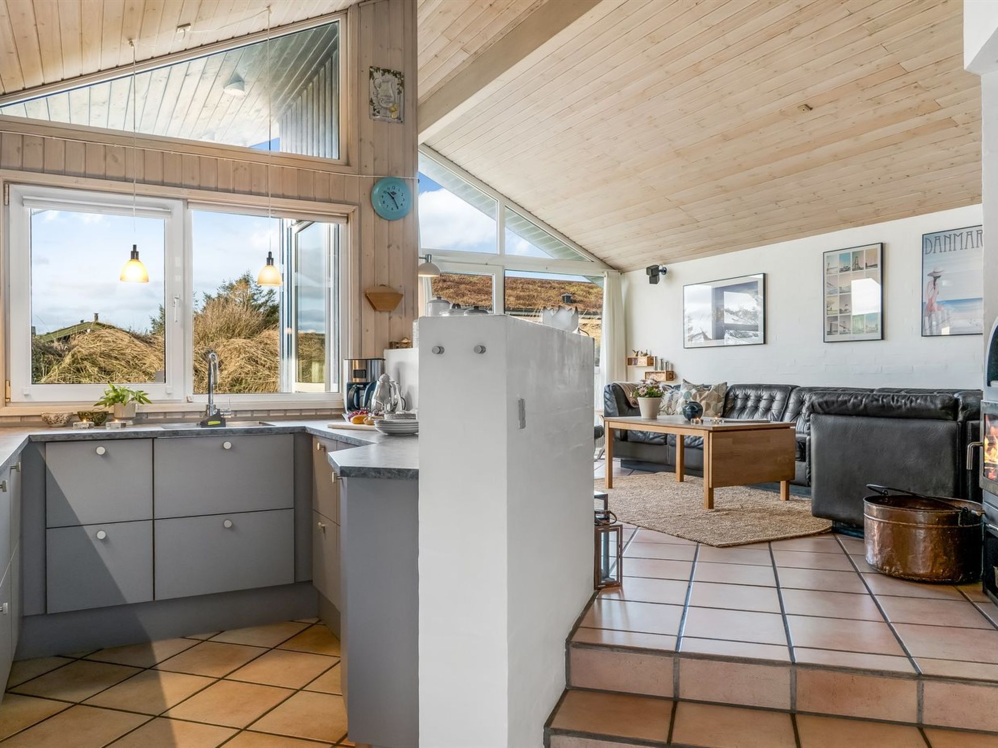 Photo of "Alrune" - 800m from the sea