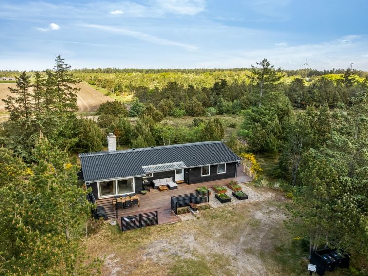 Sfeervol vakantiehuis met open haard in Blokhus in Blokhus