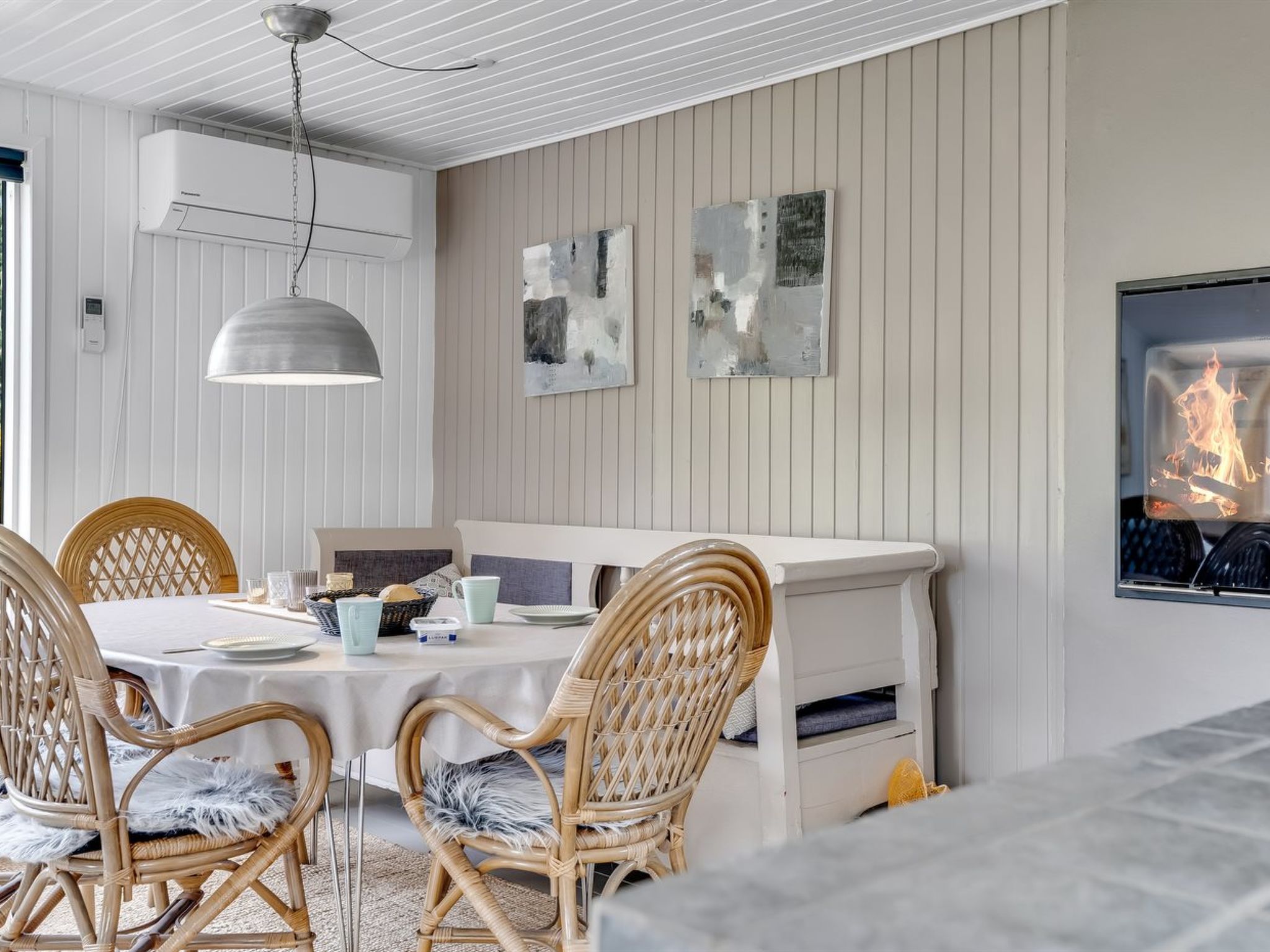 "Noralee" - 3.5km from the sea - Binnen