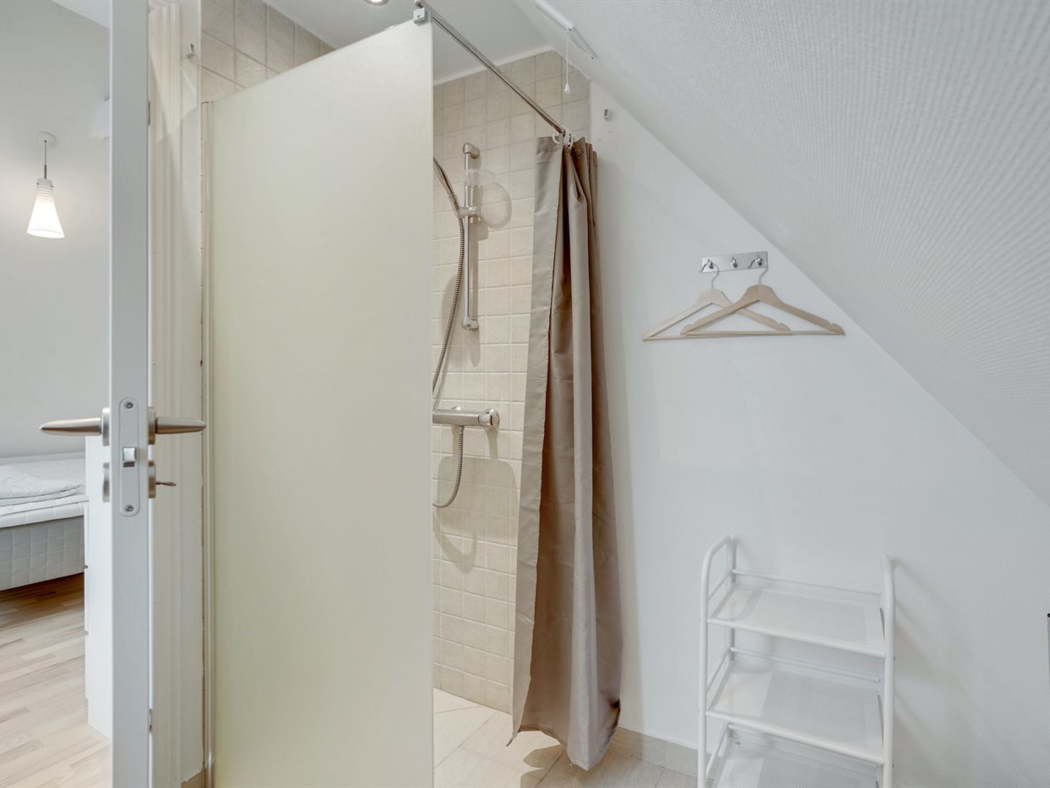 "Springimile" - 300m from the sea-Binnen