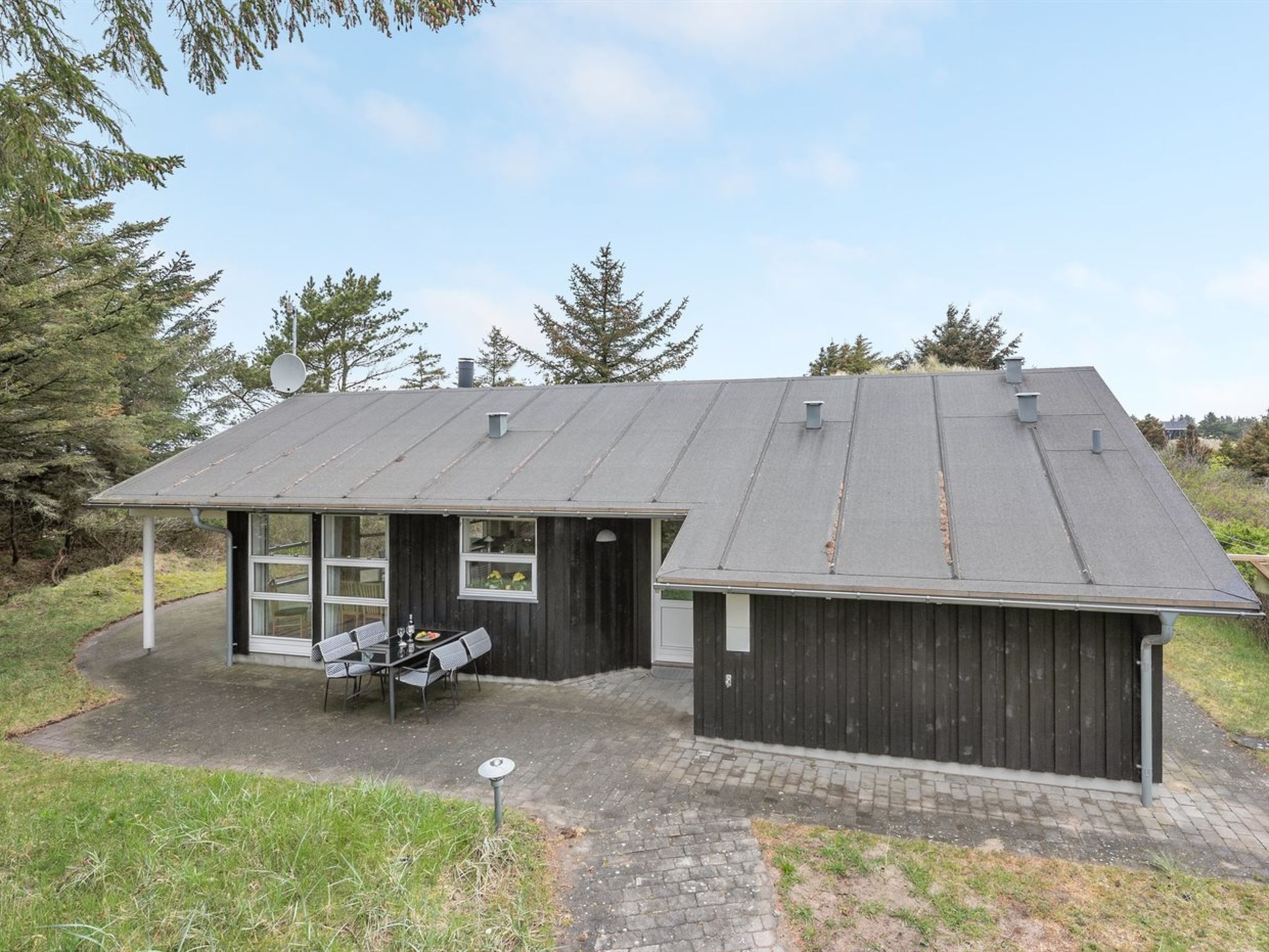 "Hilke" - 850m from the sea