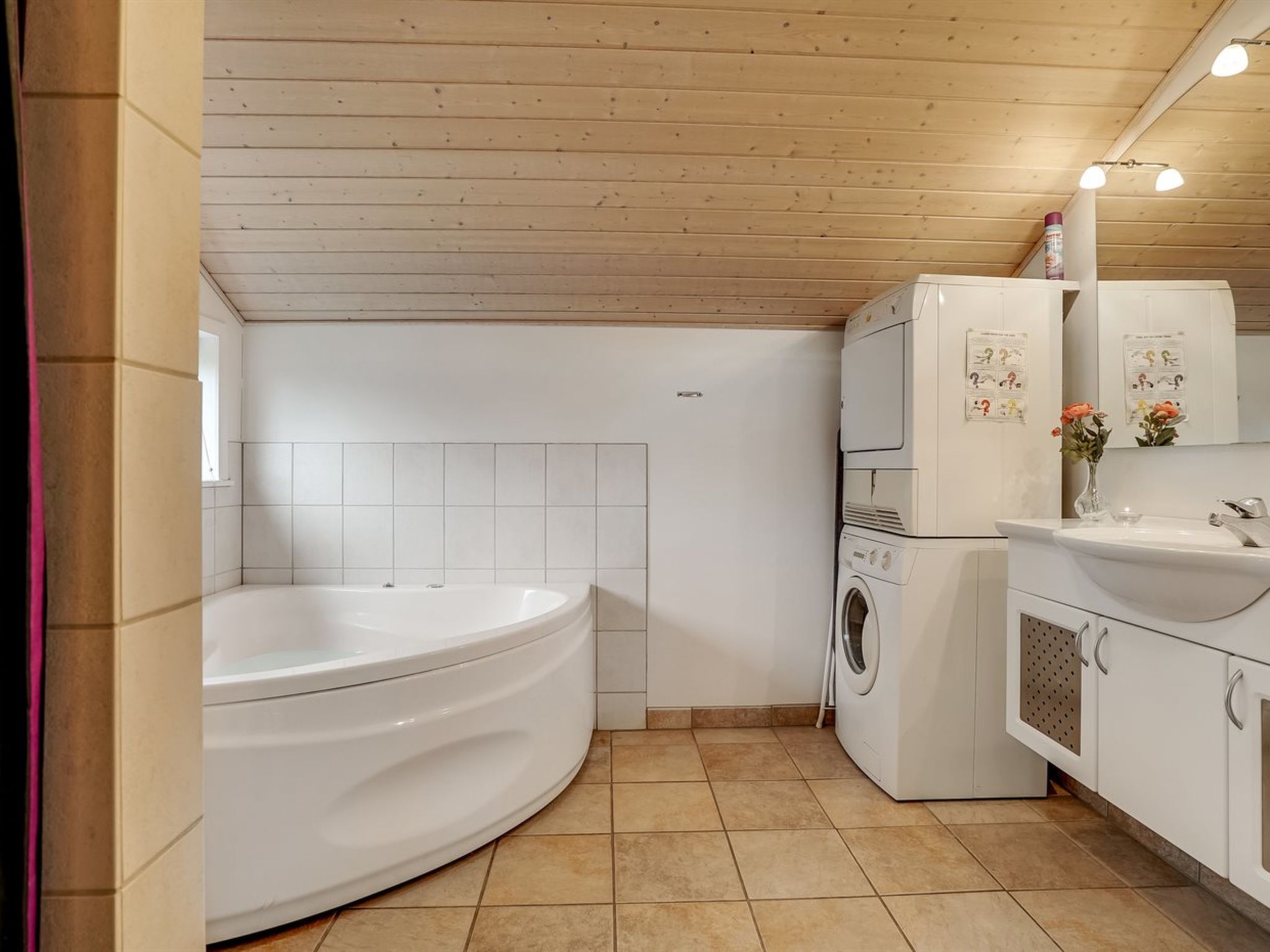"Hilke" - 850m from the sea - Binnen