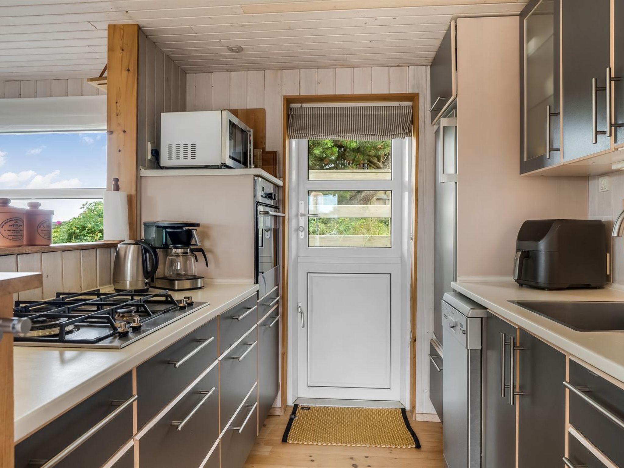 "Athina" - 200m from the sea - Binnen