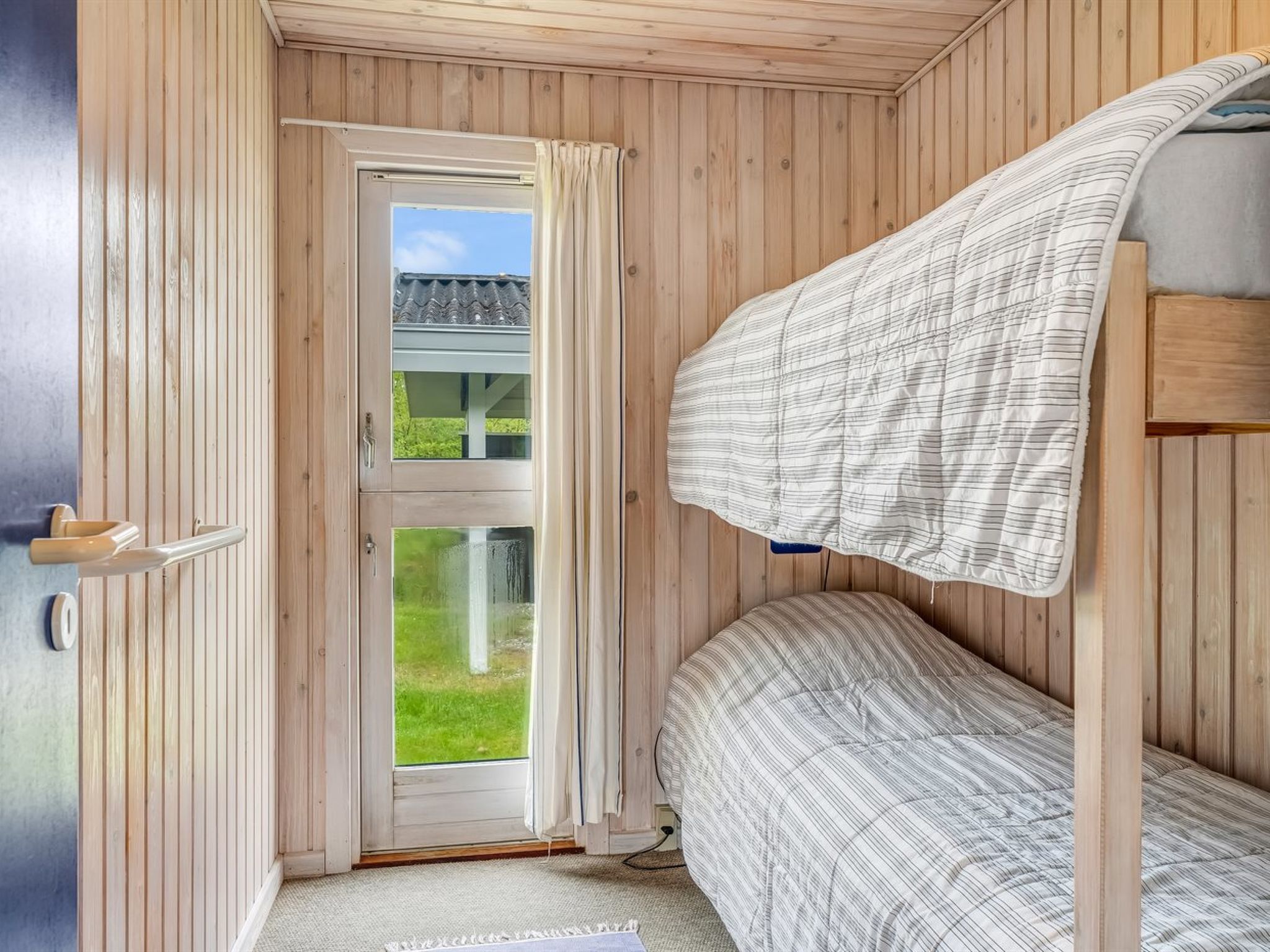 "Vlatko" - 2.9km from the sea