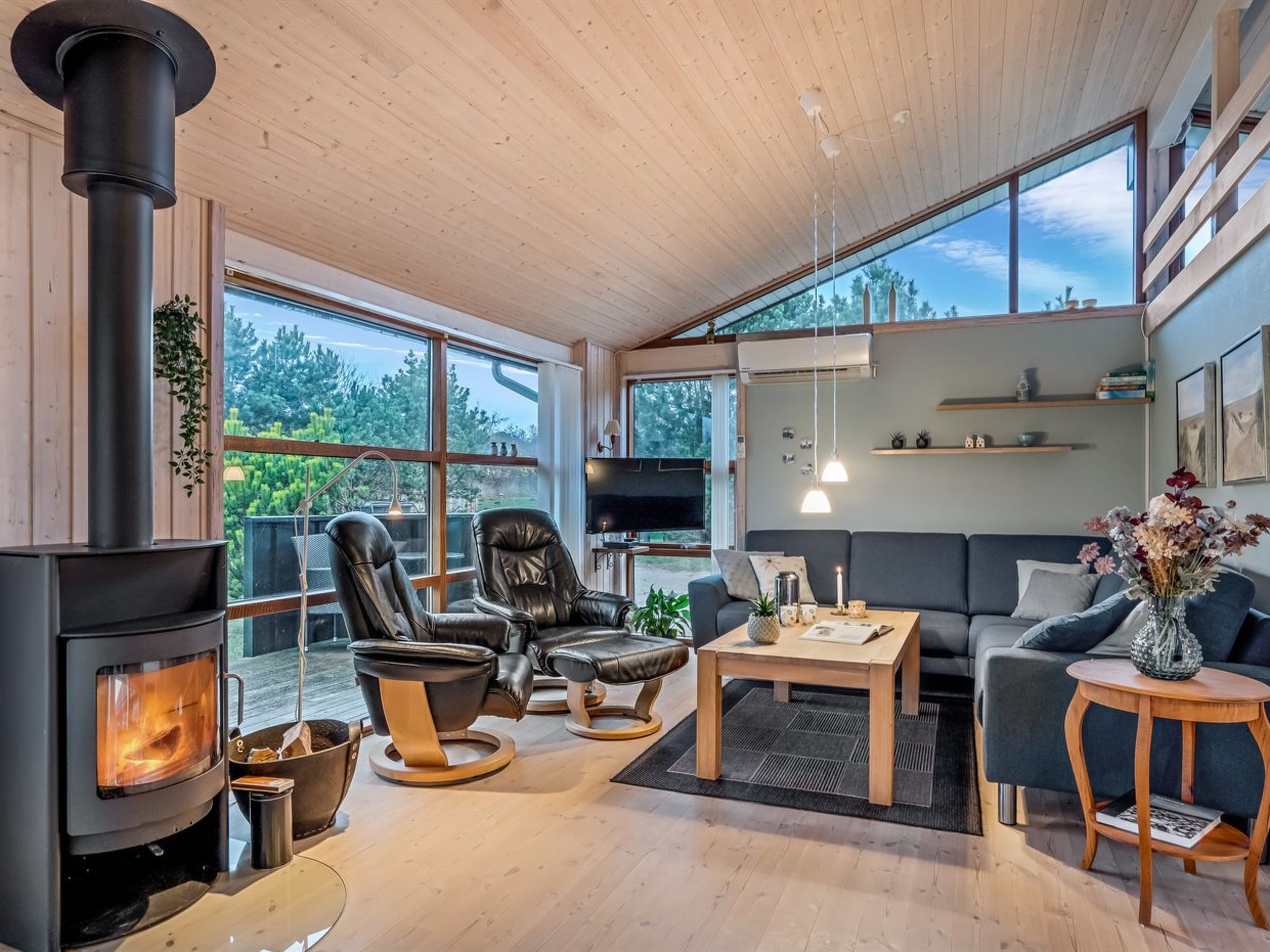 "Jelin" - 2.5km from the sea