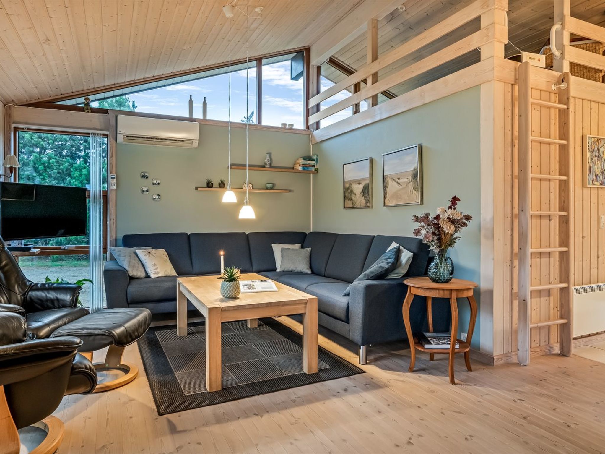 "Jelin" - 2.5km from the sea - Binnen