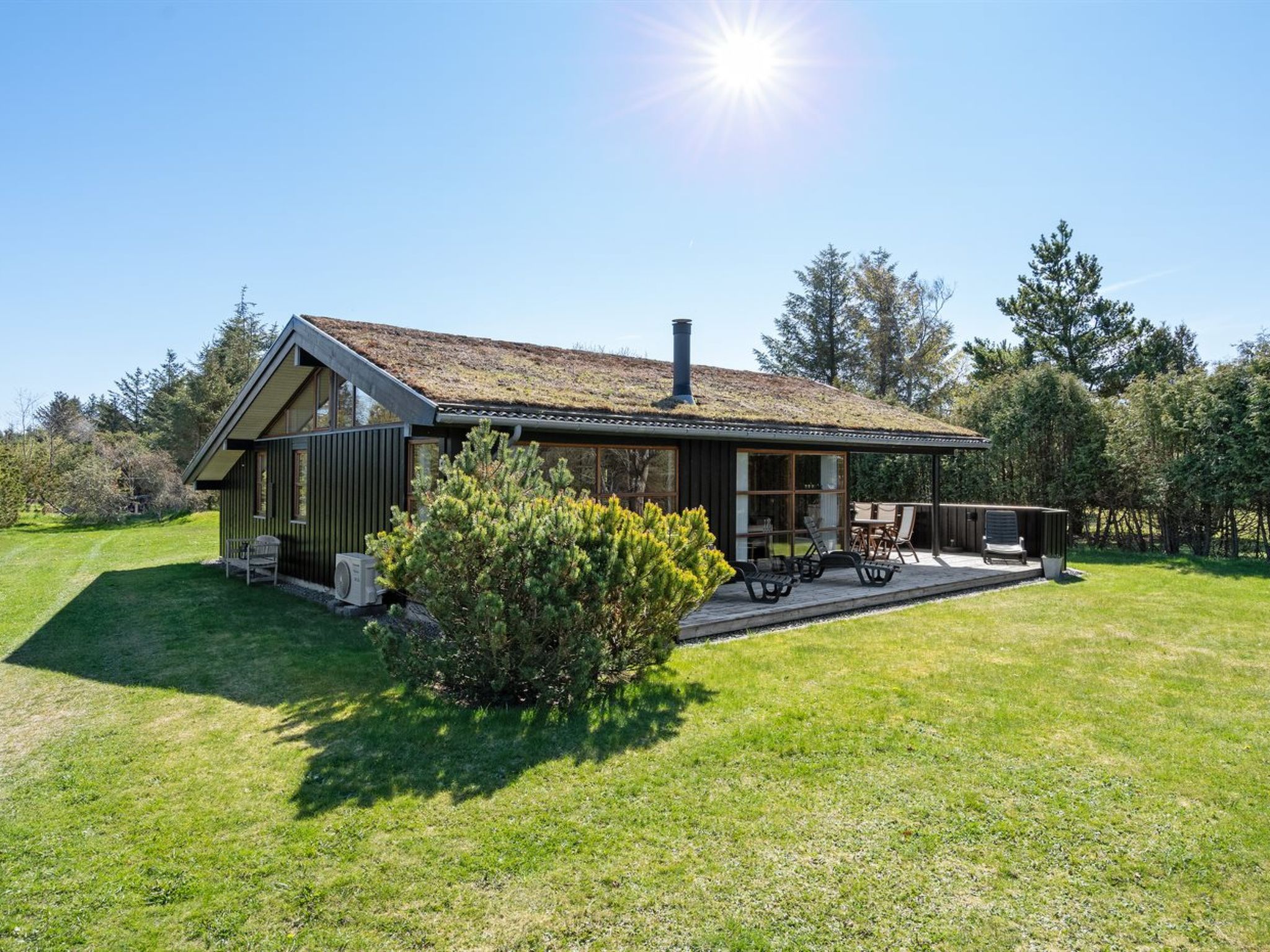 "Jelin" - 2.5km from the sea - Buiten
