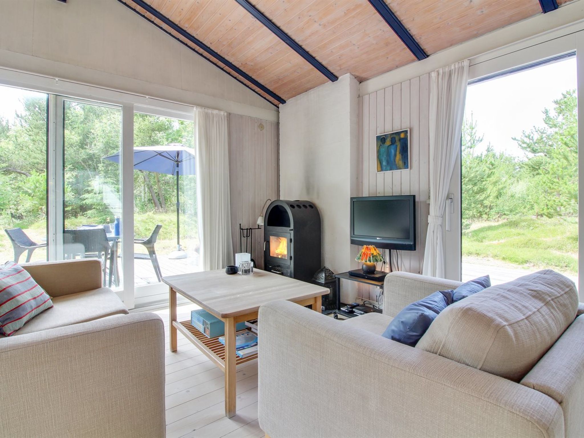 "Heike" - 1.3km from the sea - Binnen