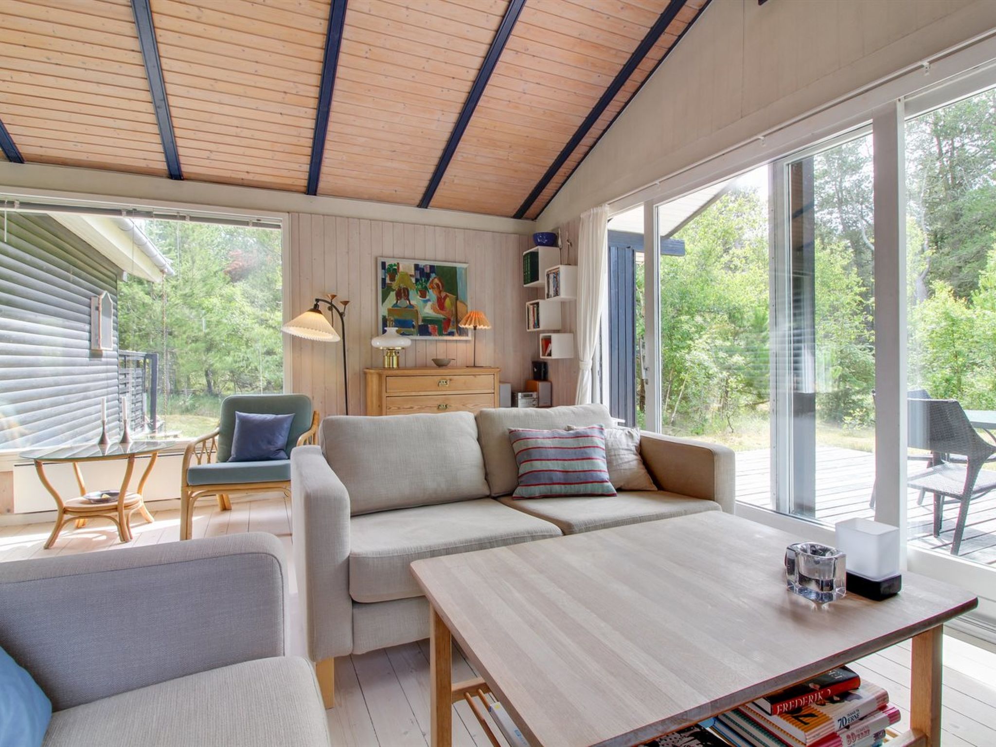 "Heike" - 1.3km from the sea - Binnen