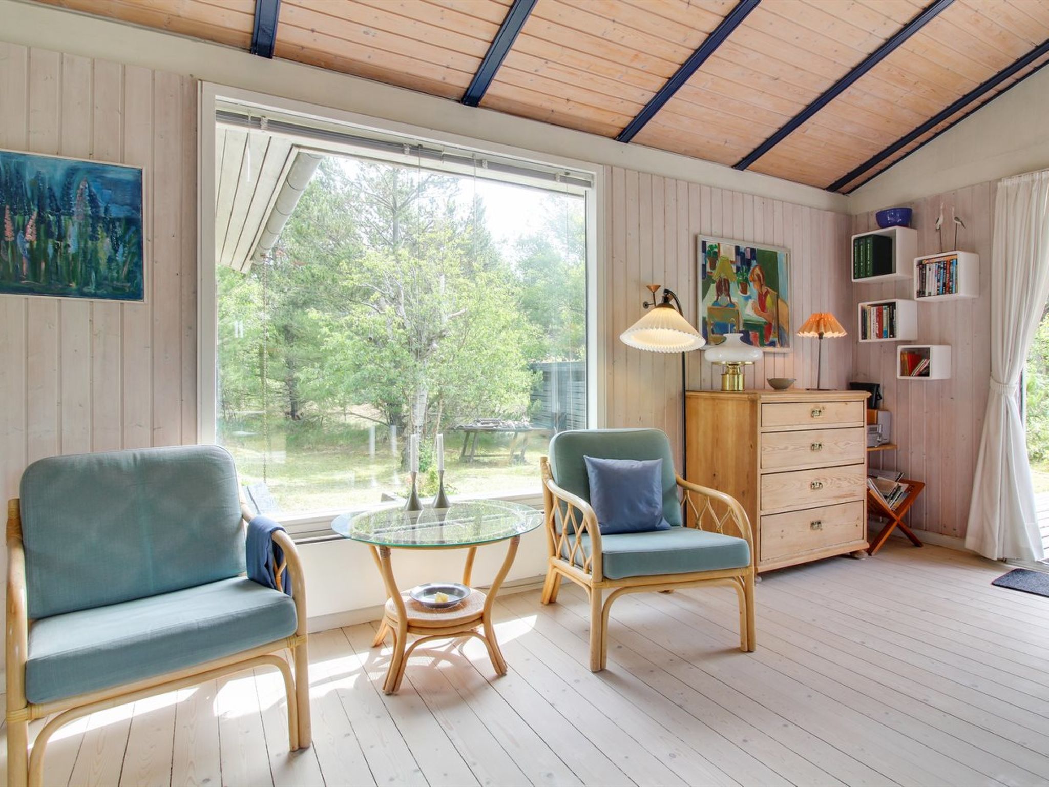"Heike" - 1.3km from the sea - Binnen