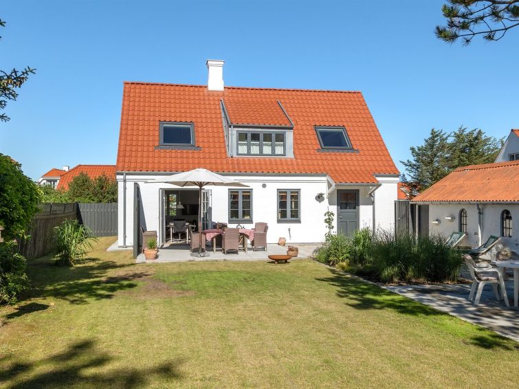 Op 300 m van zee: Ruim vakantiehuis Shiva in Blokhus in Blokhus