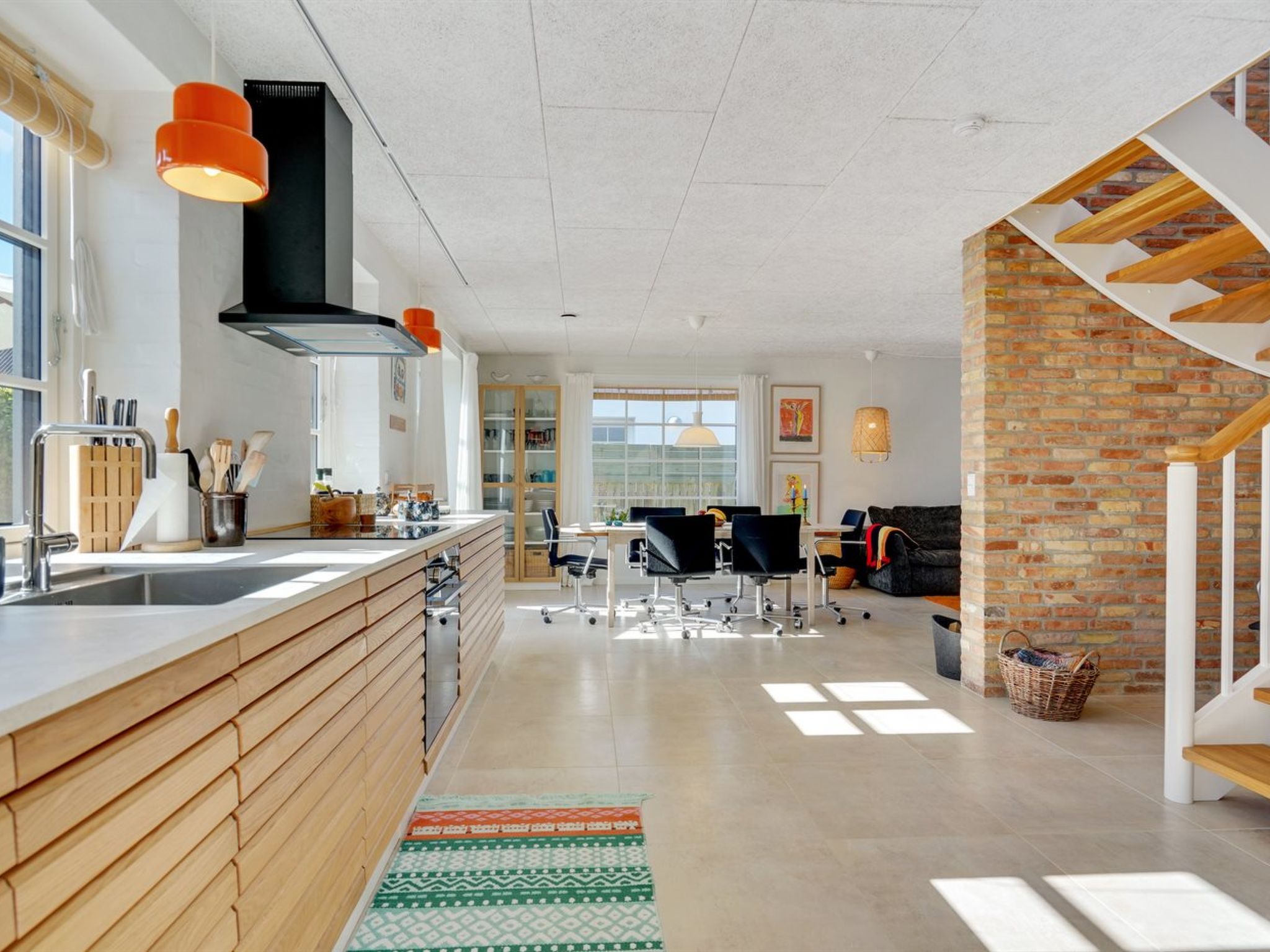 "Shiva" - 300m from the sea - Binnen