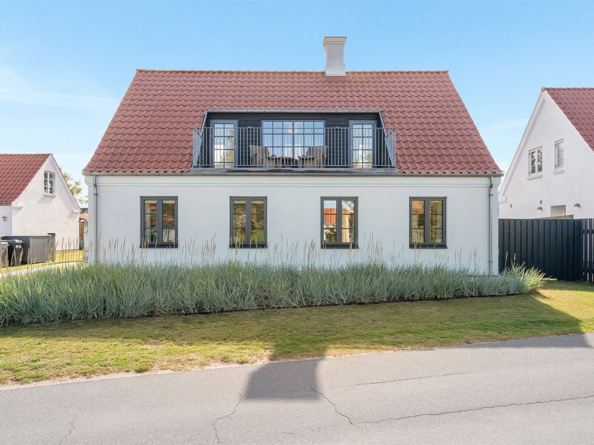 "Shiva" - 300m from the sea - Buiten
