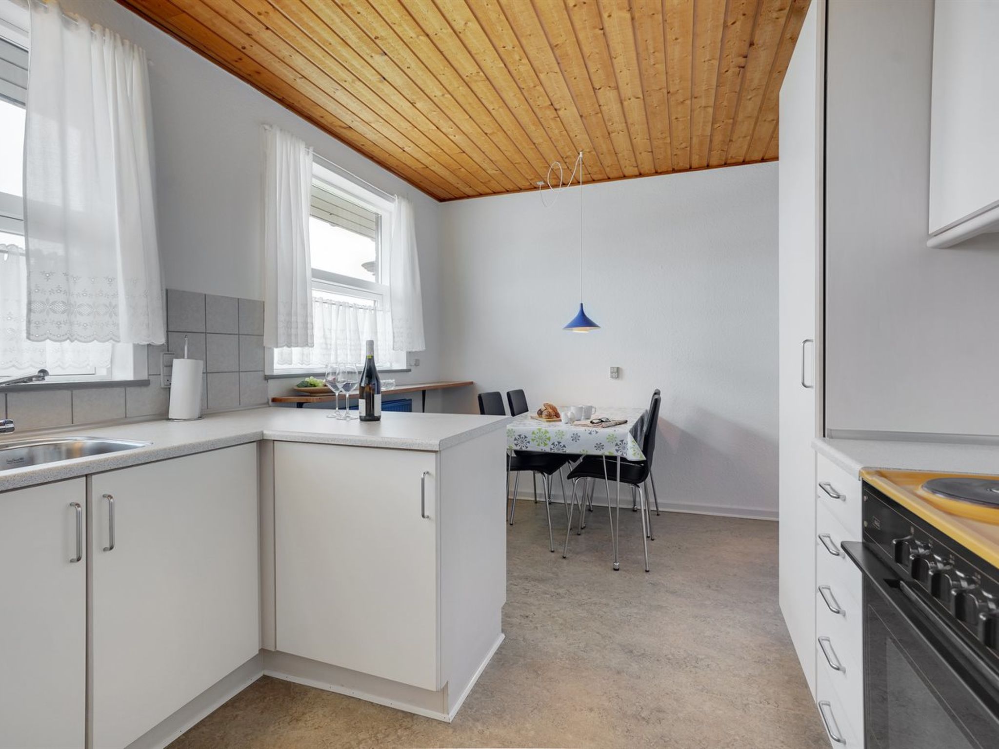 "Otte" - 500m from the sea - Drinnen