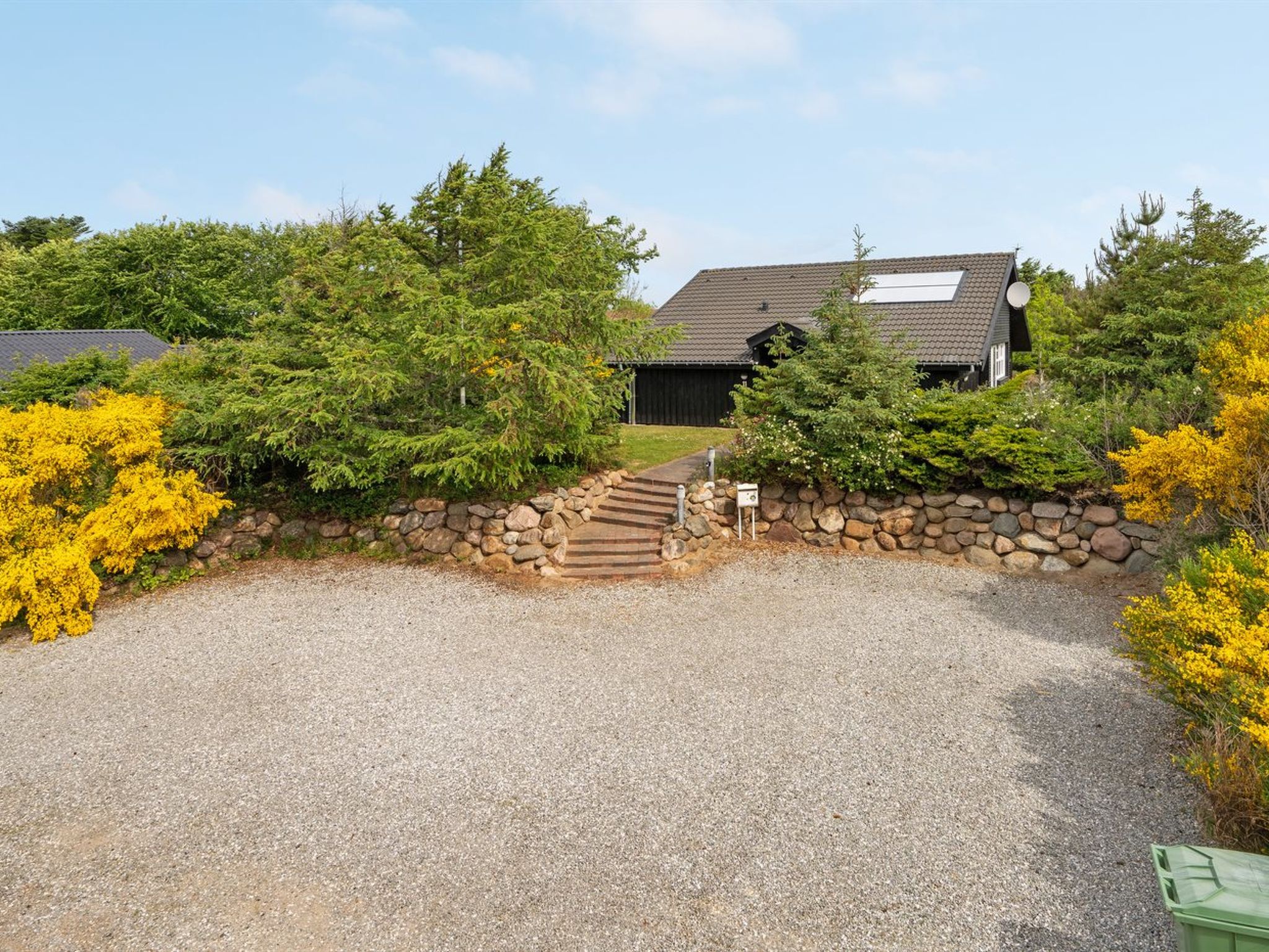 "Pelle" - 800m from the sea