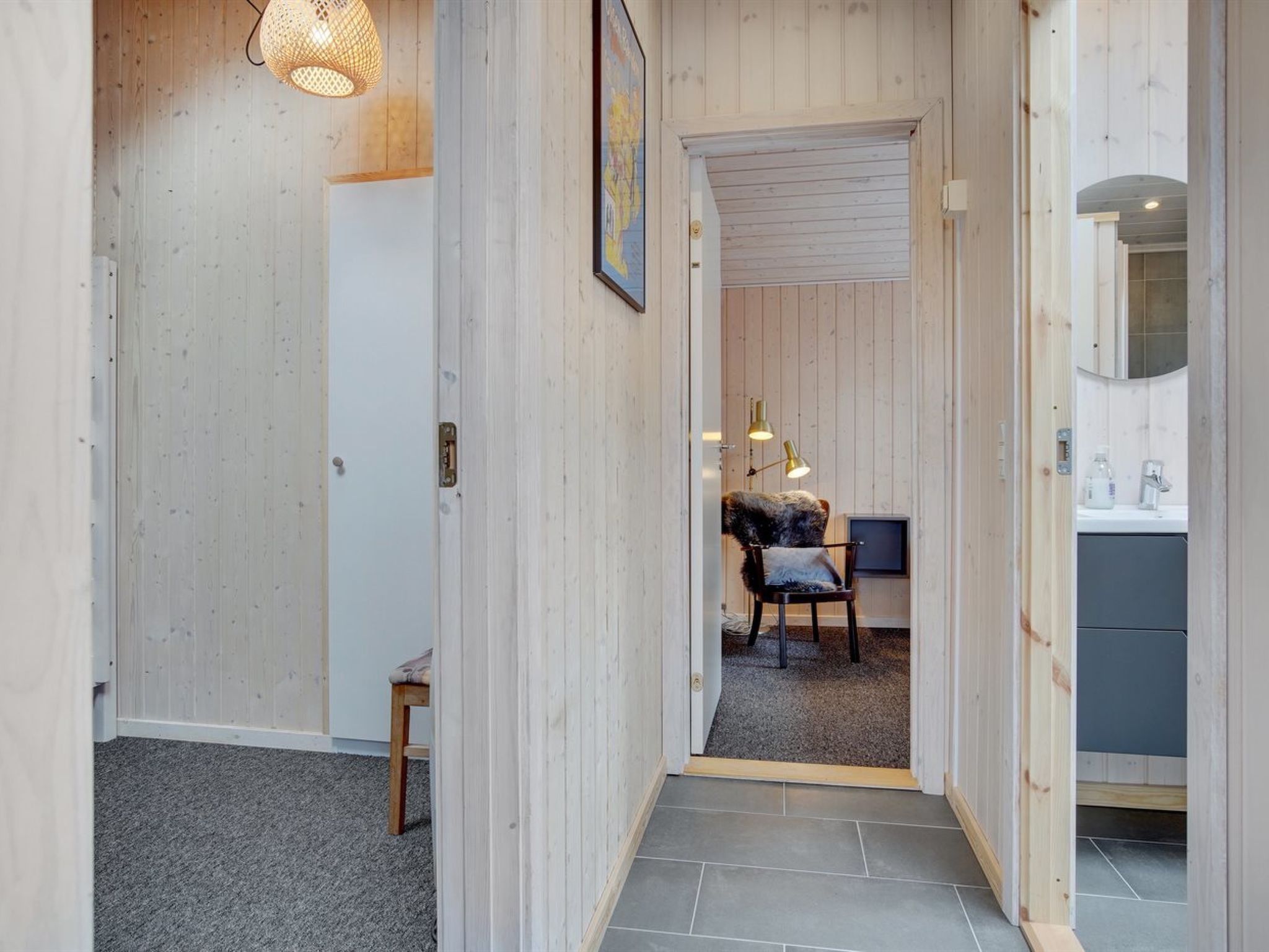 "Bedri" - 800m from the sea - Drinnen