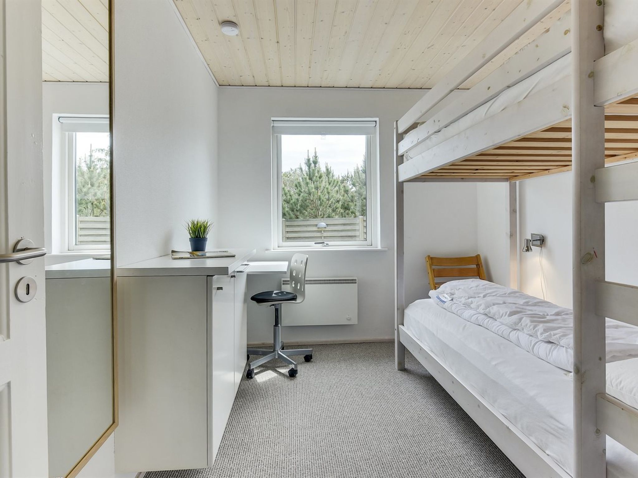 "Bedri" - 800m from the sea-Binnen