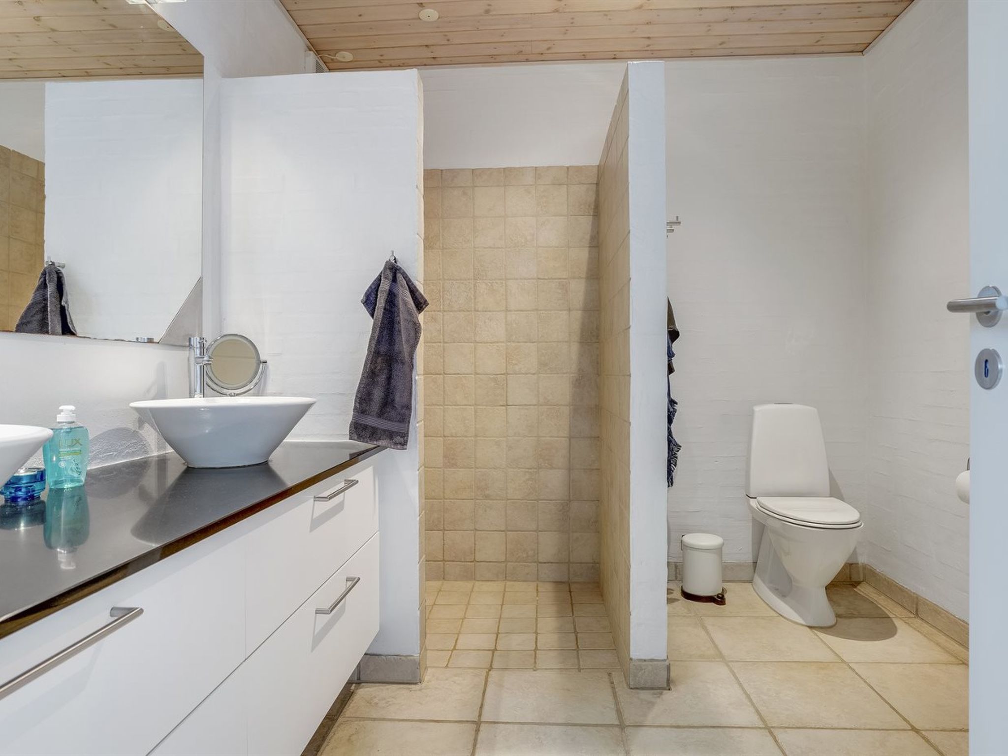 "Riki" - 150m from the sea