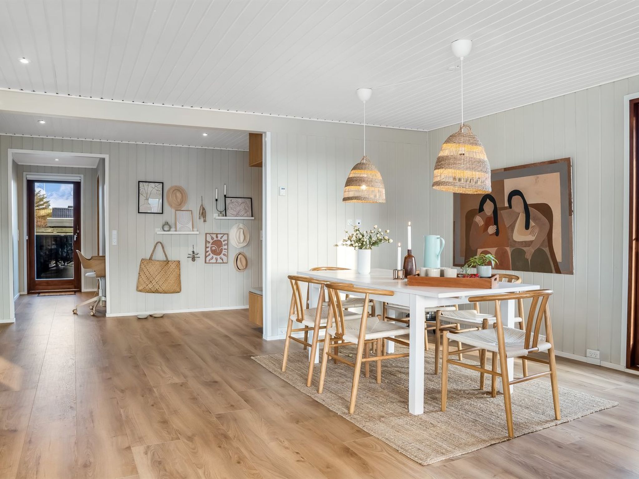 "Kiina" - 100m from the sea-Inside