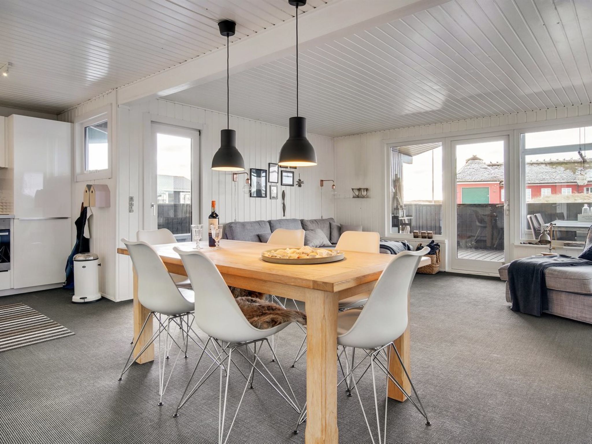 "Kiina" - 100m from the sea-Inside