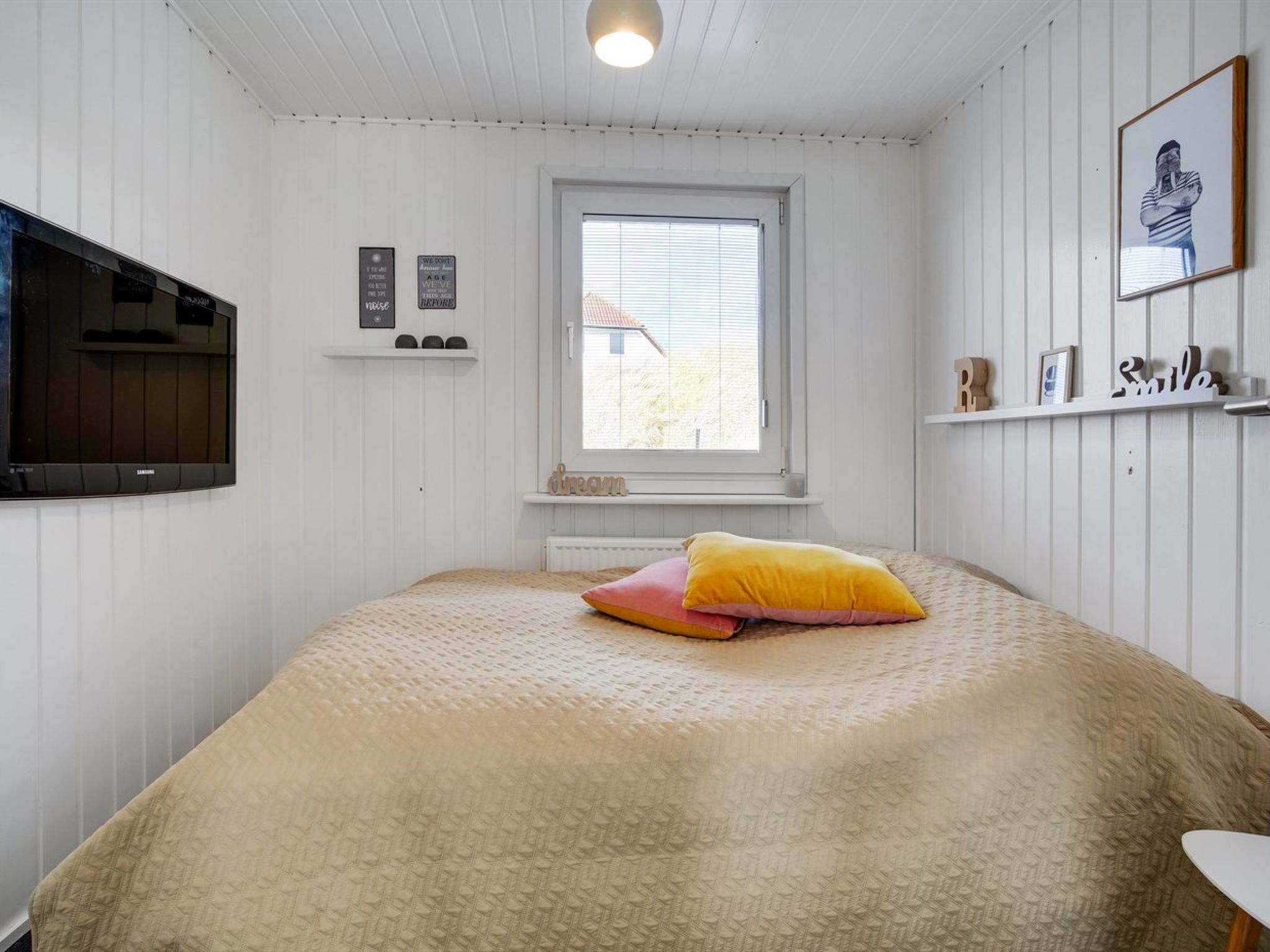 "Kiina" - 100m from the sea-Inside