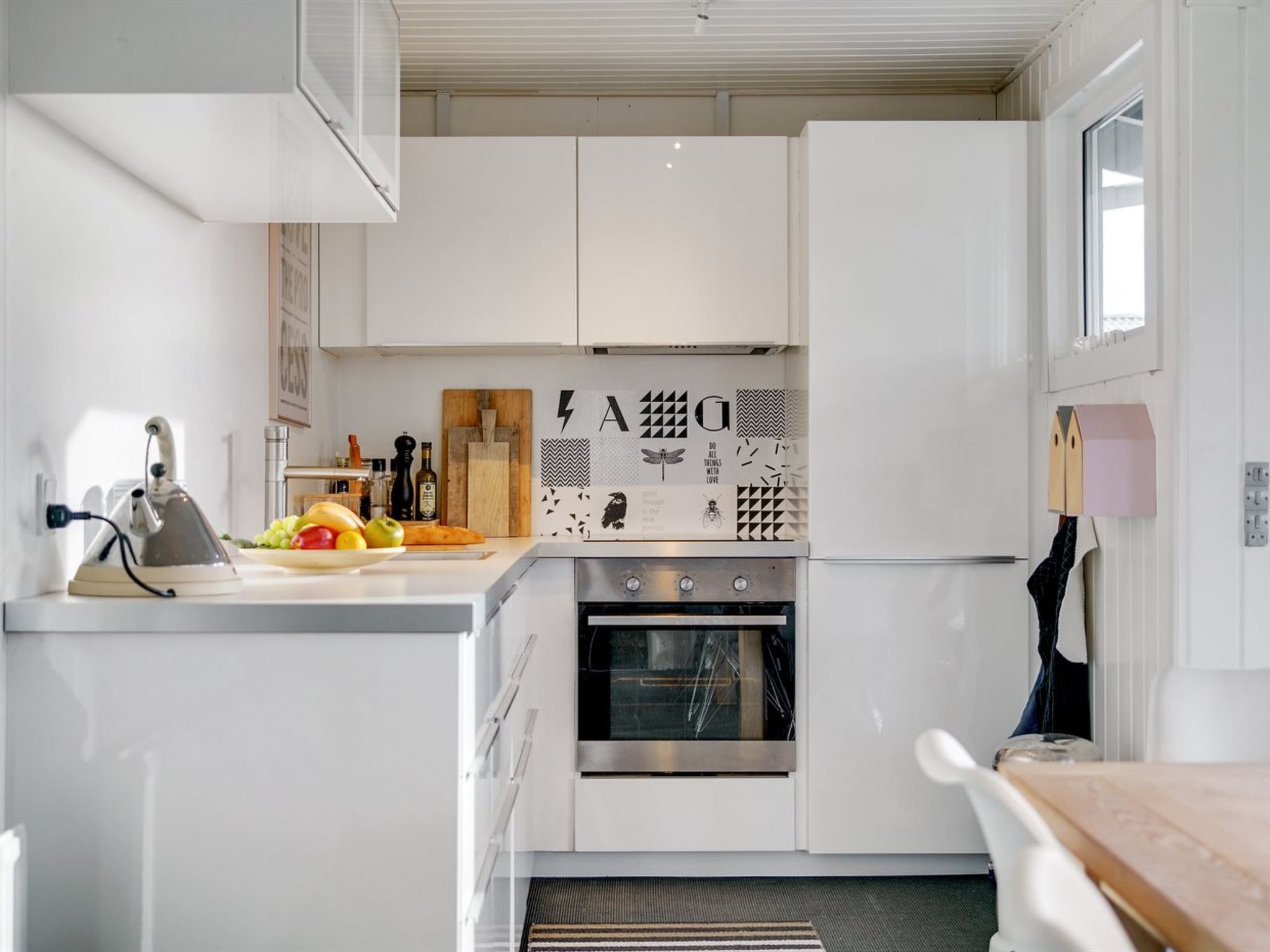 "Kiina" - 100m from the sea-Inside