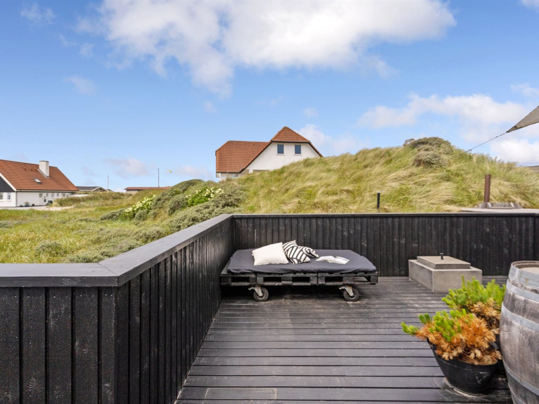 "Kiina" - 100m from the sea-Outside