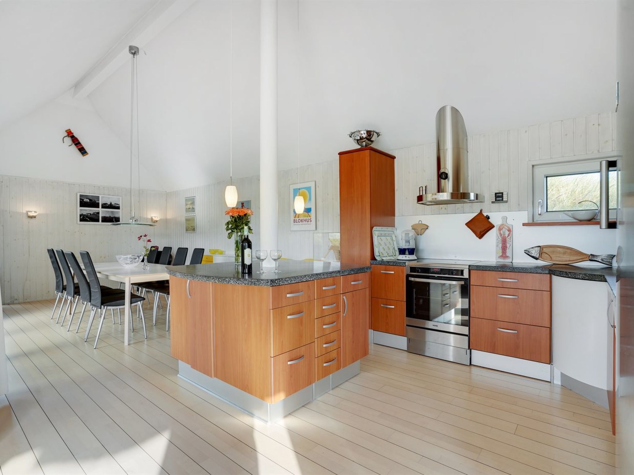"Henric" - 100m from the sea - Inside