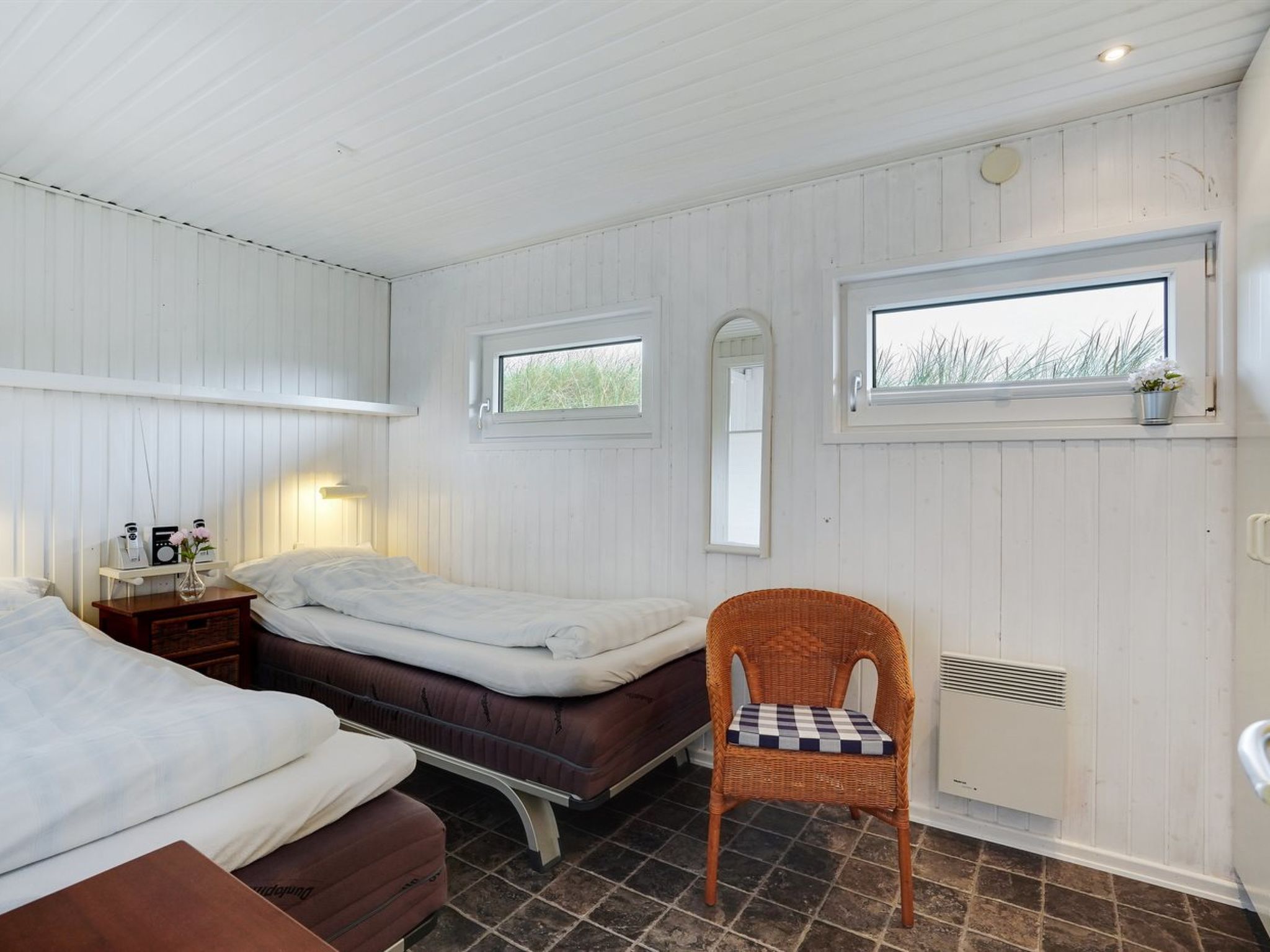 "Henric" - 100m from the sea-Drinnen