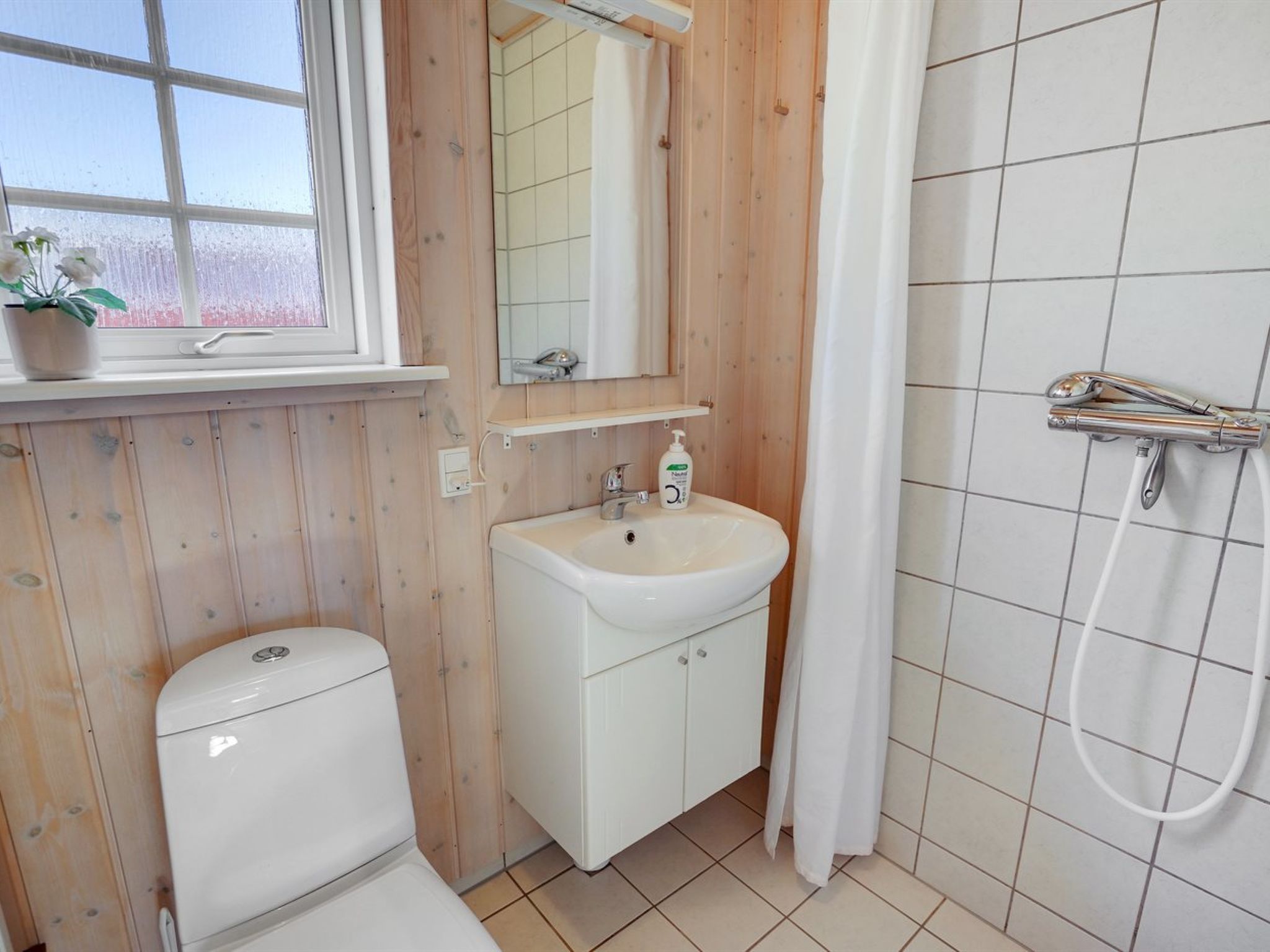 "Amie" - 800m from the sea - Drinnen