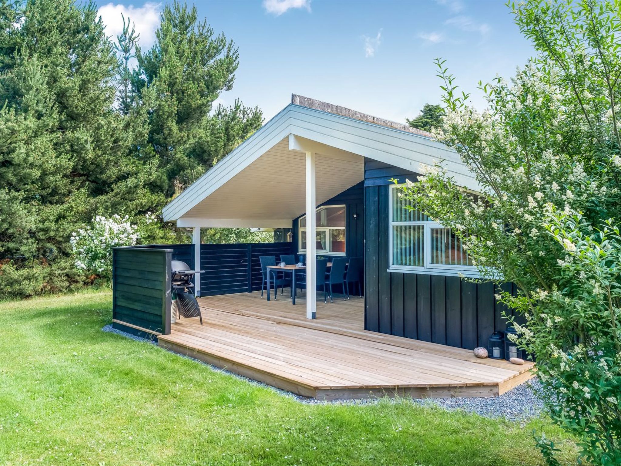 "Barnet" - 2.2km from the sea — House (5 of 21)
