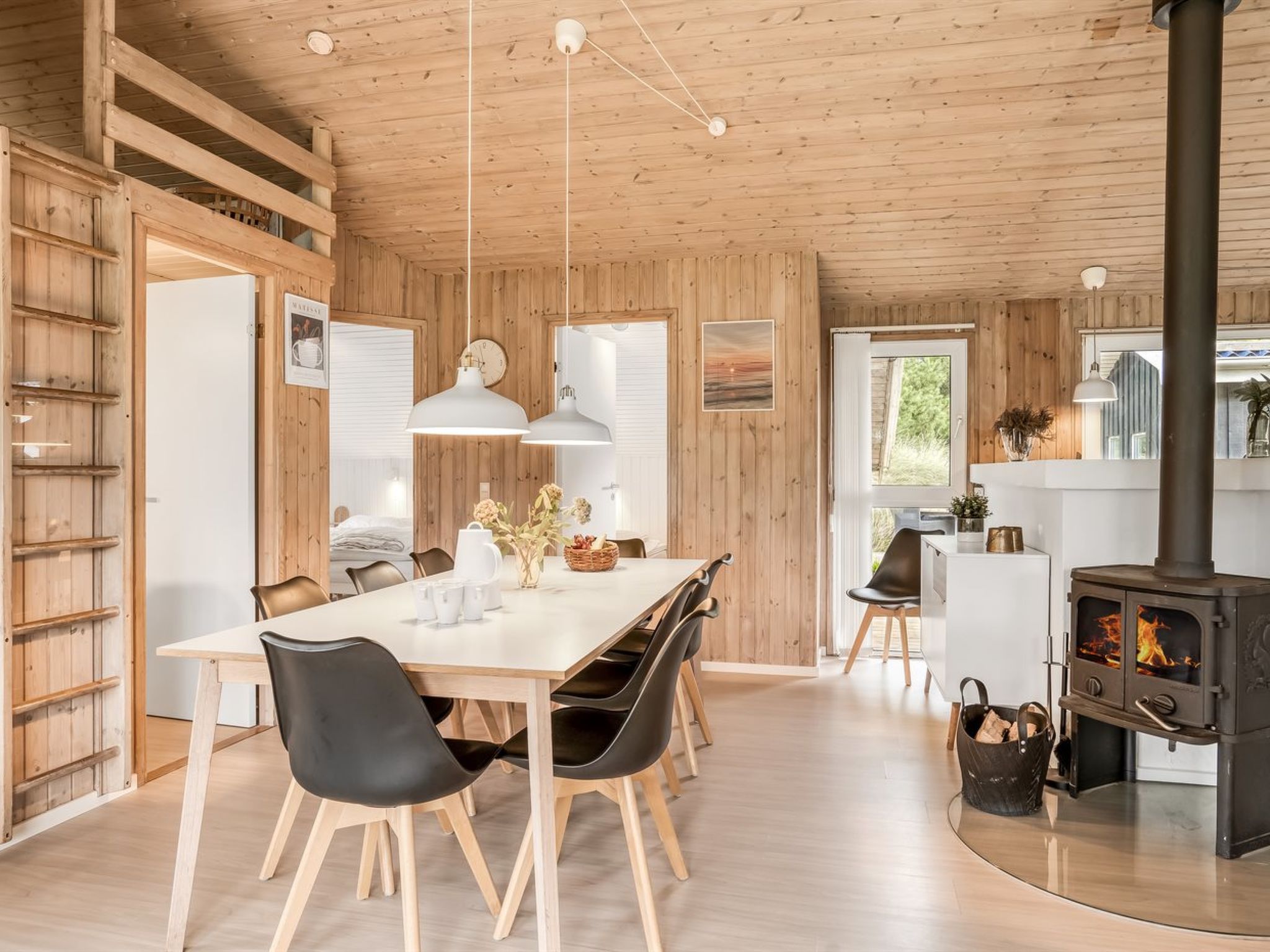 "Helene" - 1.5km from the sea - Inside