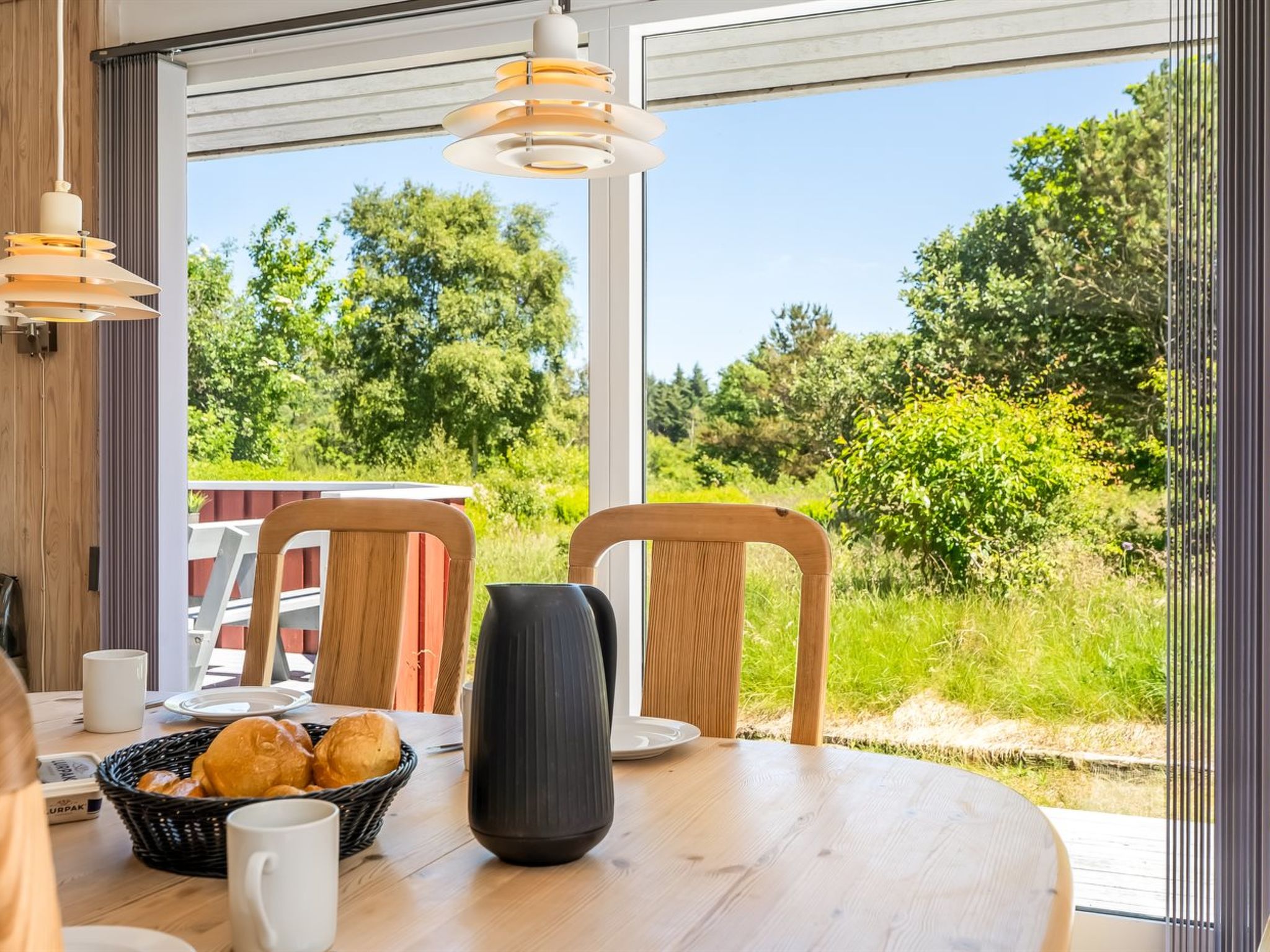 "Anneke" - 2km from the sea