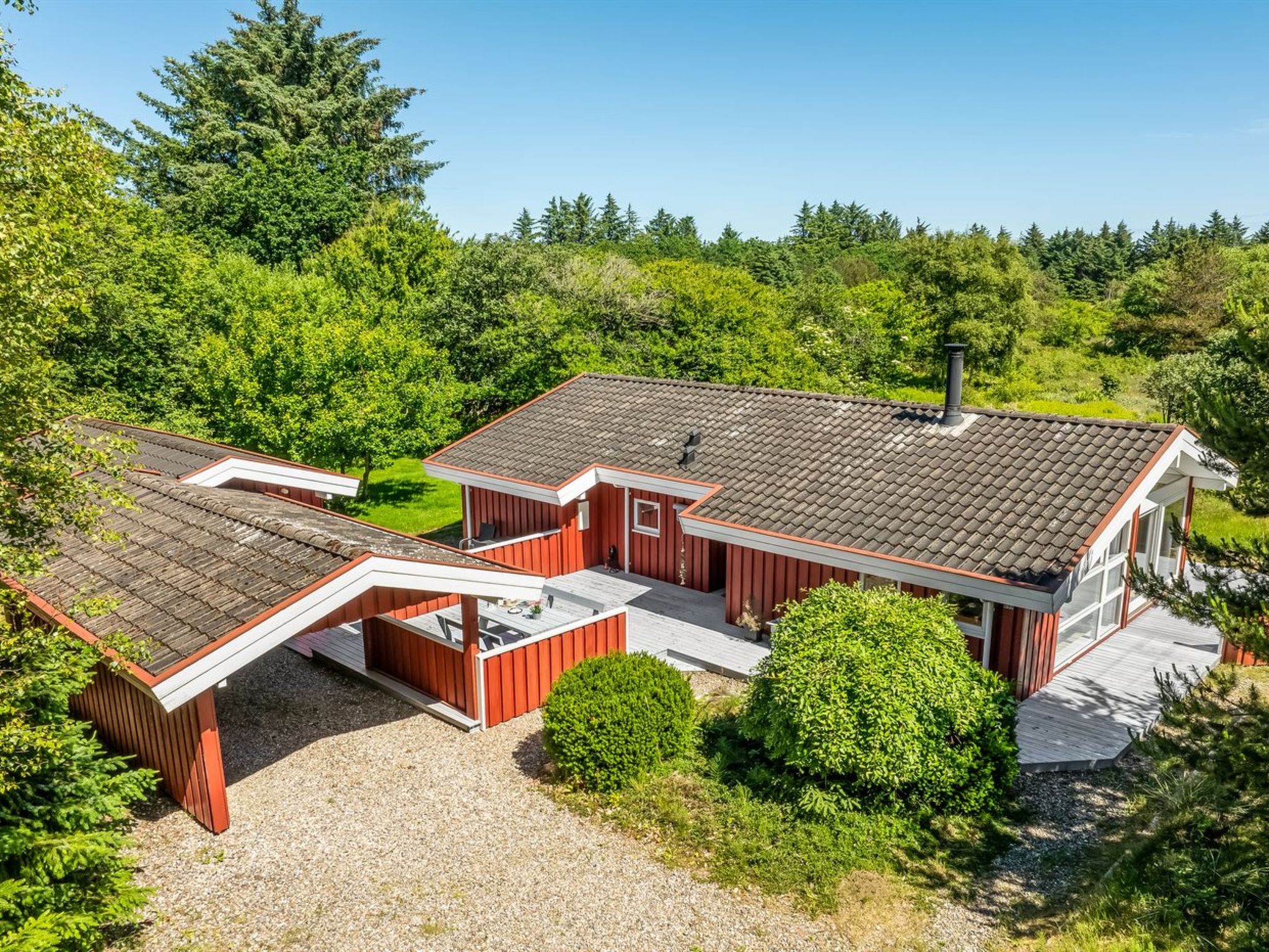 "Anneke" - 2km from the sea