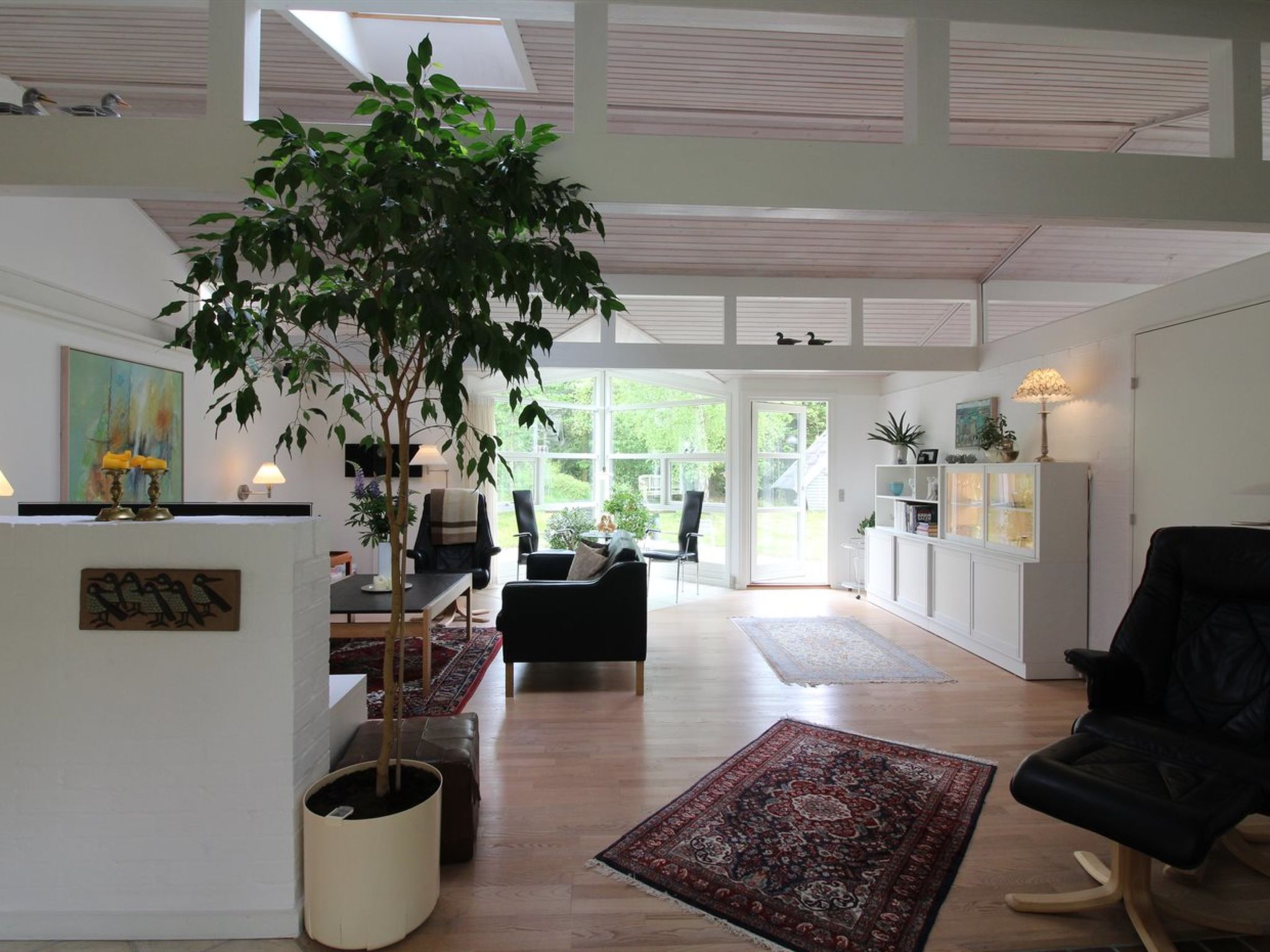 "Seraphina" - 2km from the sea - Binnen