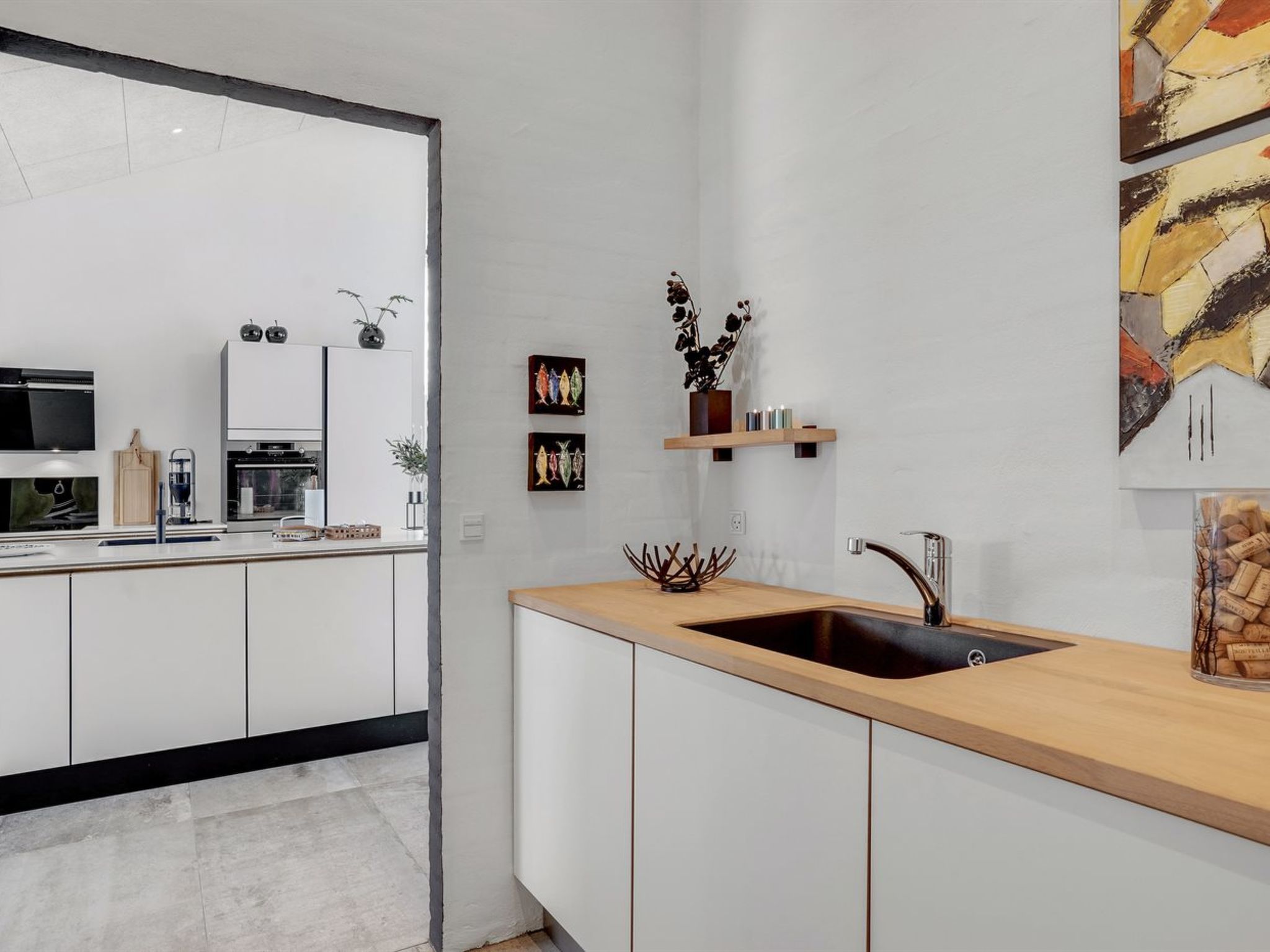 "Aaran" - 700m from the sea - Inside