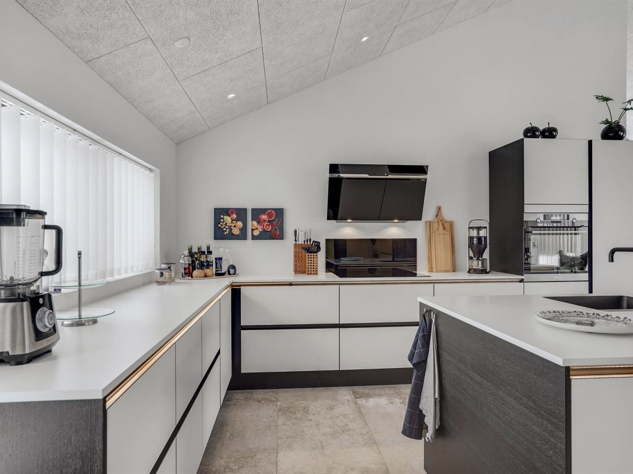 "Aaran" - 700m from the sea-Drinnen