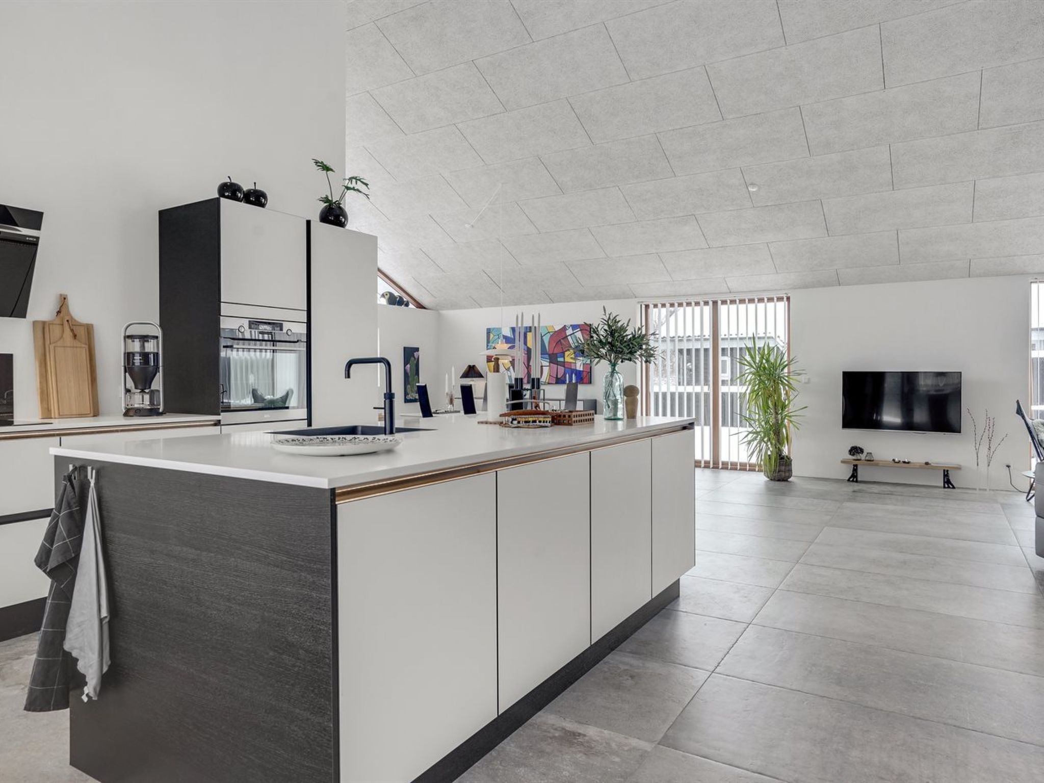 "Aaran" - 700m from the sea-Drinnen