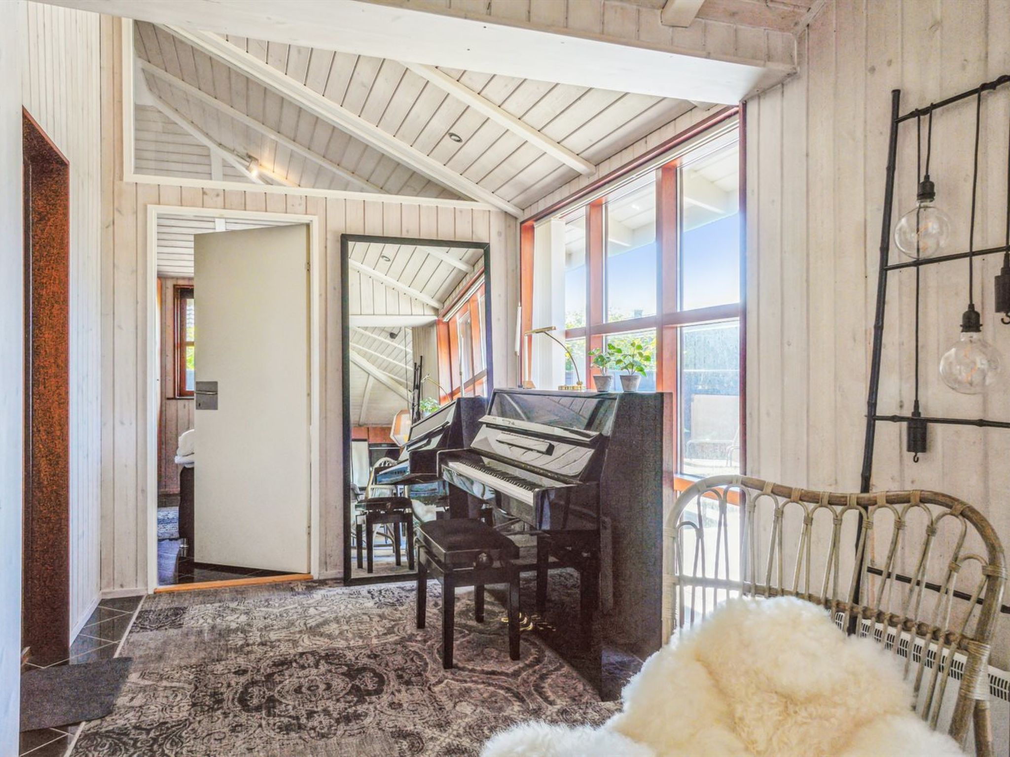 "Fridgerd" - 250m from the sea - Inside