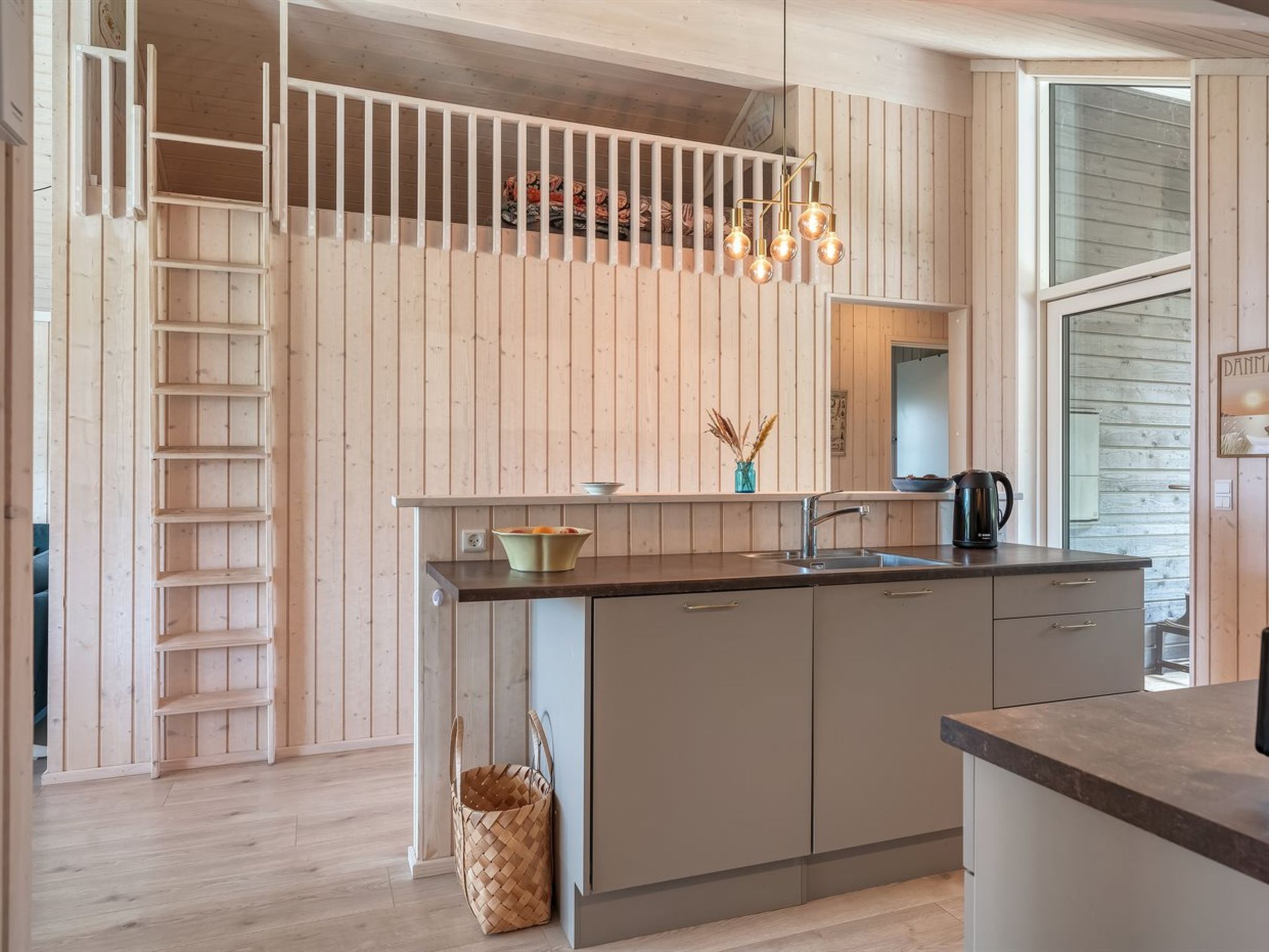 "Annvy" - 400m from the sea - Drinnen