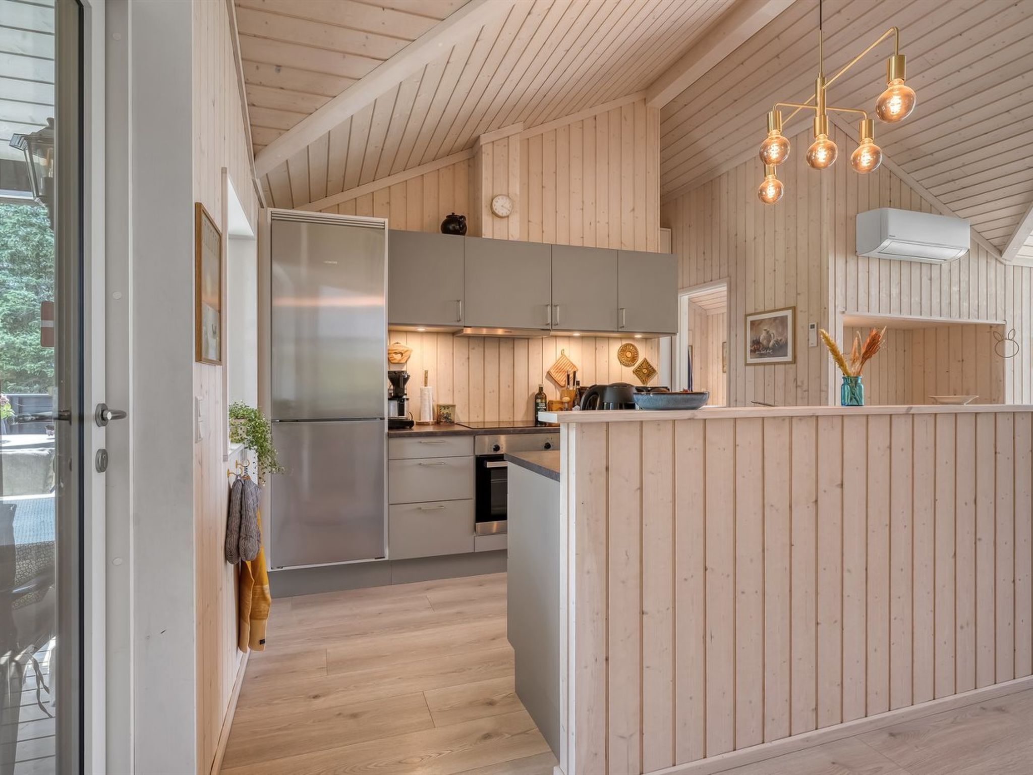 "Annvy" - 400m from the sea - Drinnen