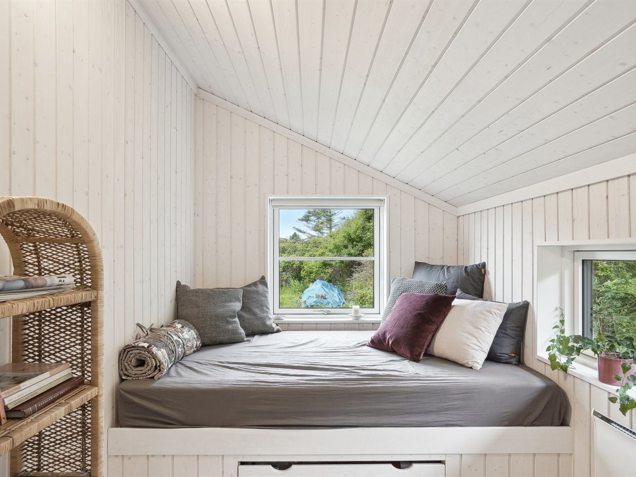 "Annvy" - 400m from the sea-Inside