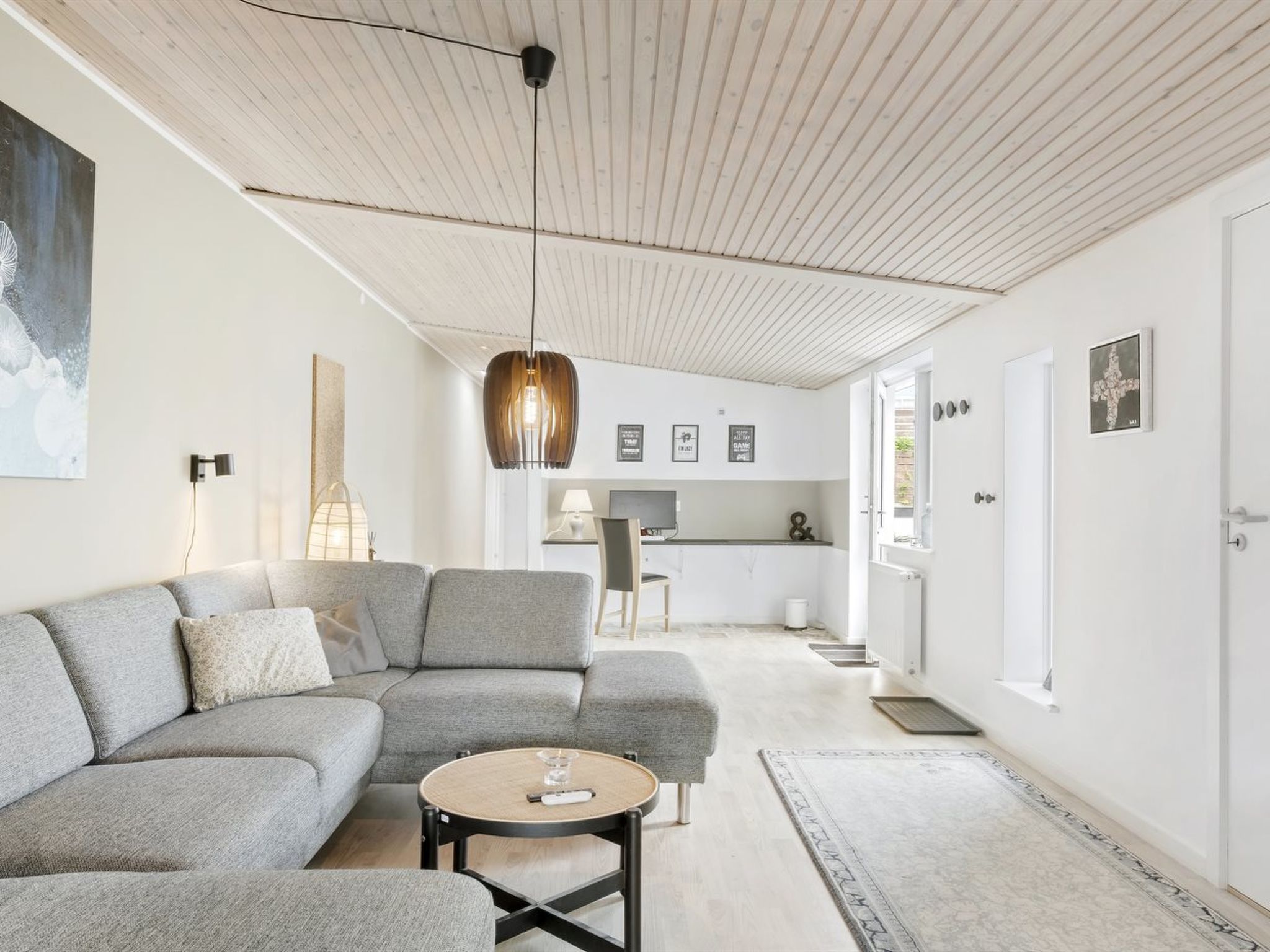 "Edin" - 100m from the sea - Binnen