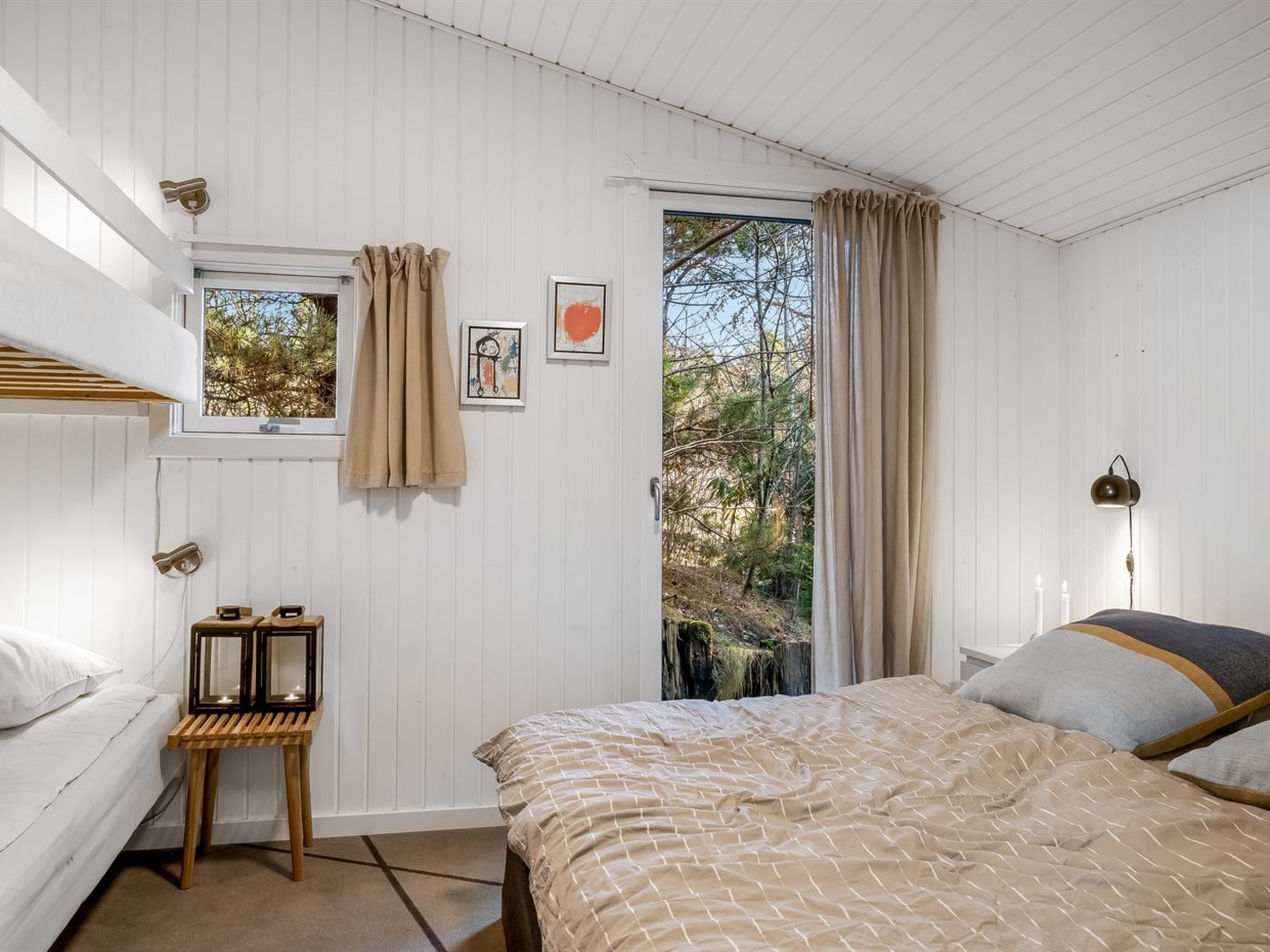 "Sighfrith" - 2km from the sea - Binnen