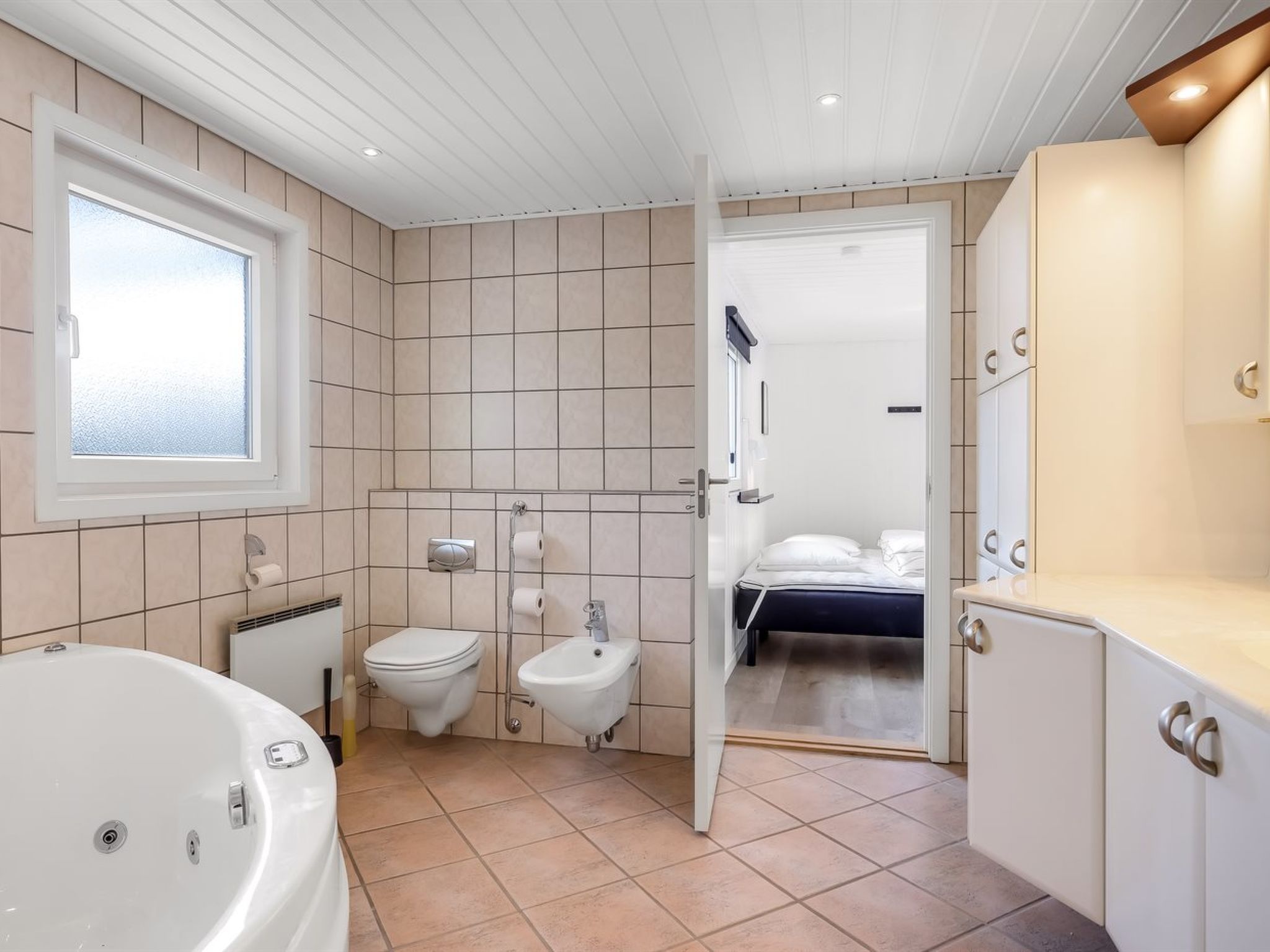 "Myrte" - 300m from the sea - Binnen