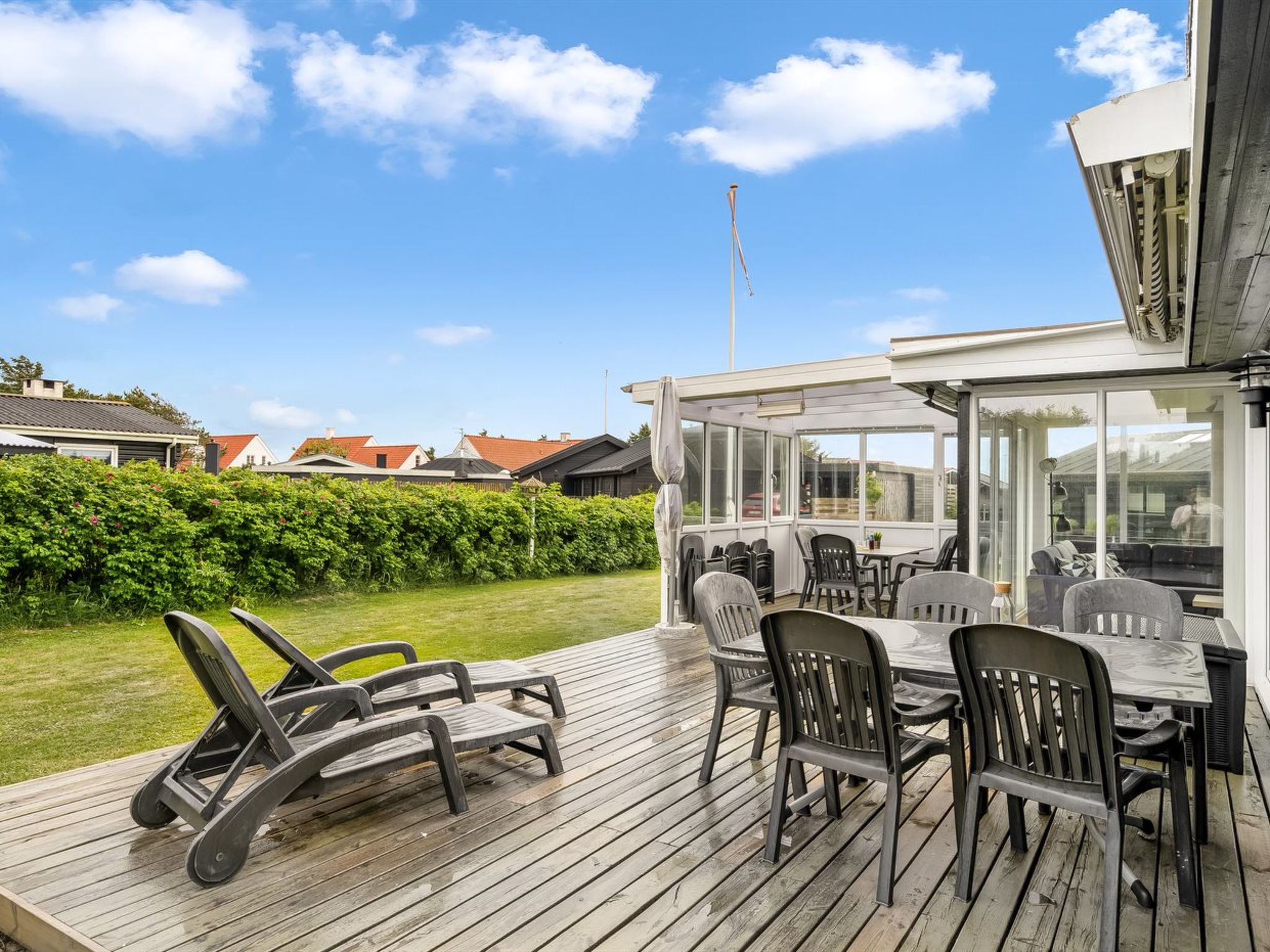 "Myrte" - 300m from the sea - Buiten